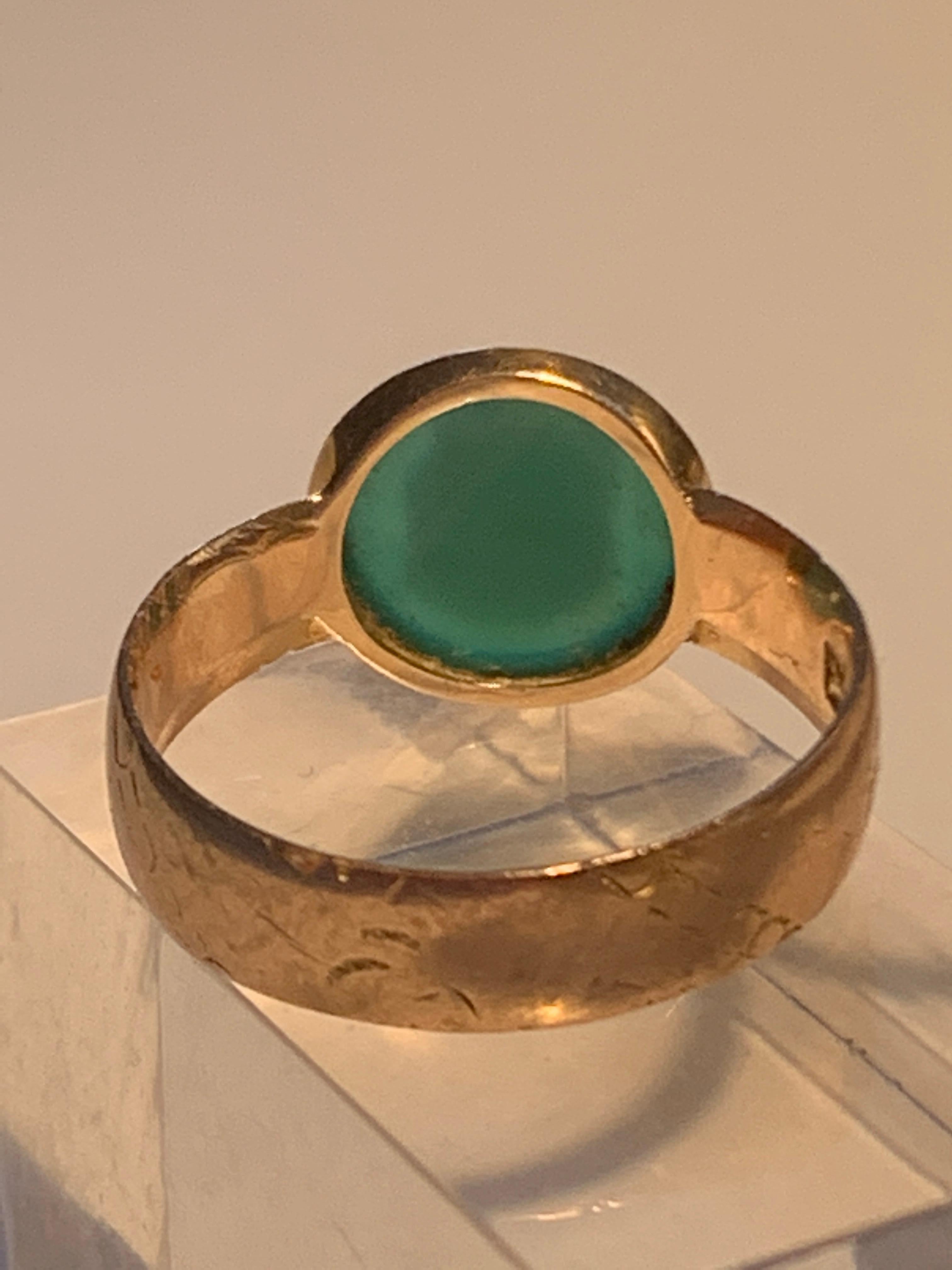 Women's or Men's Antique Rose Gold Green Cameo Ring Dated 1884.Chester  For Sale
