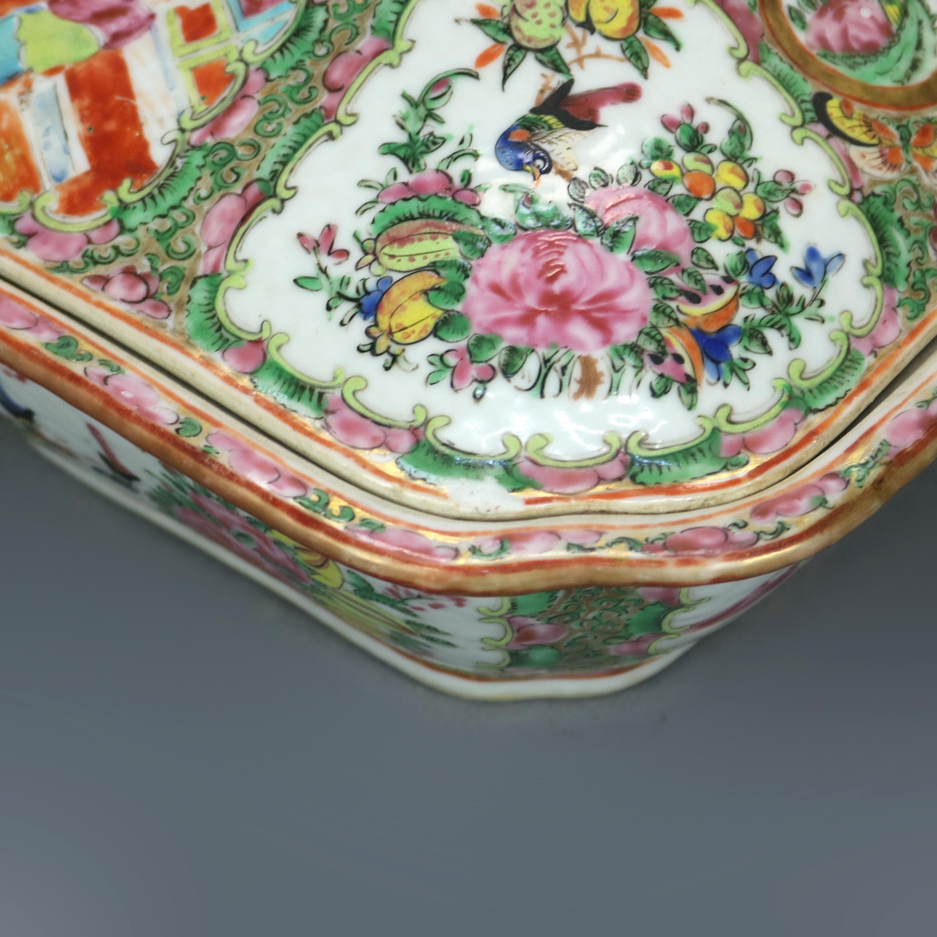 Antique Rose Medallion Chinese Hand Enameled Porcelain Tureen, 19th Century 1