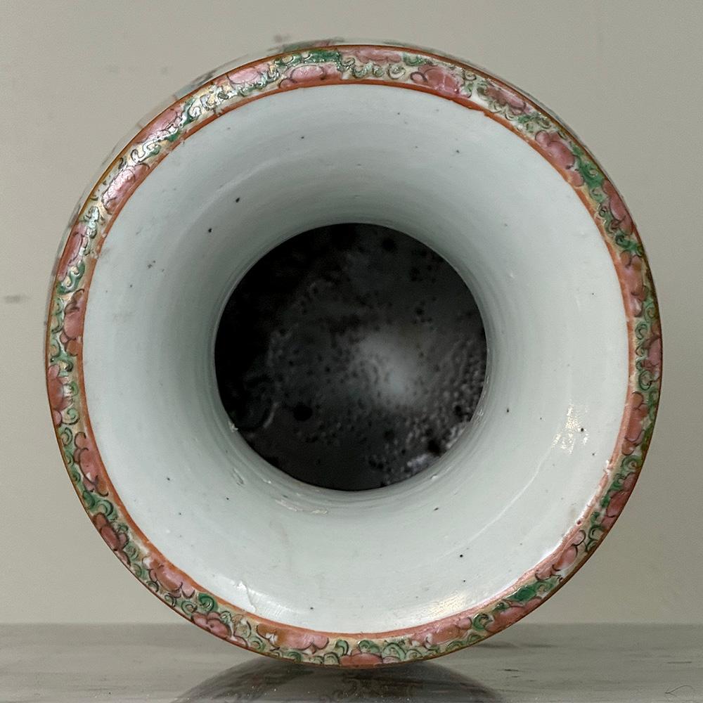 Antique Rose Medallion Porcelain Vase For Sale 6