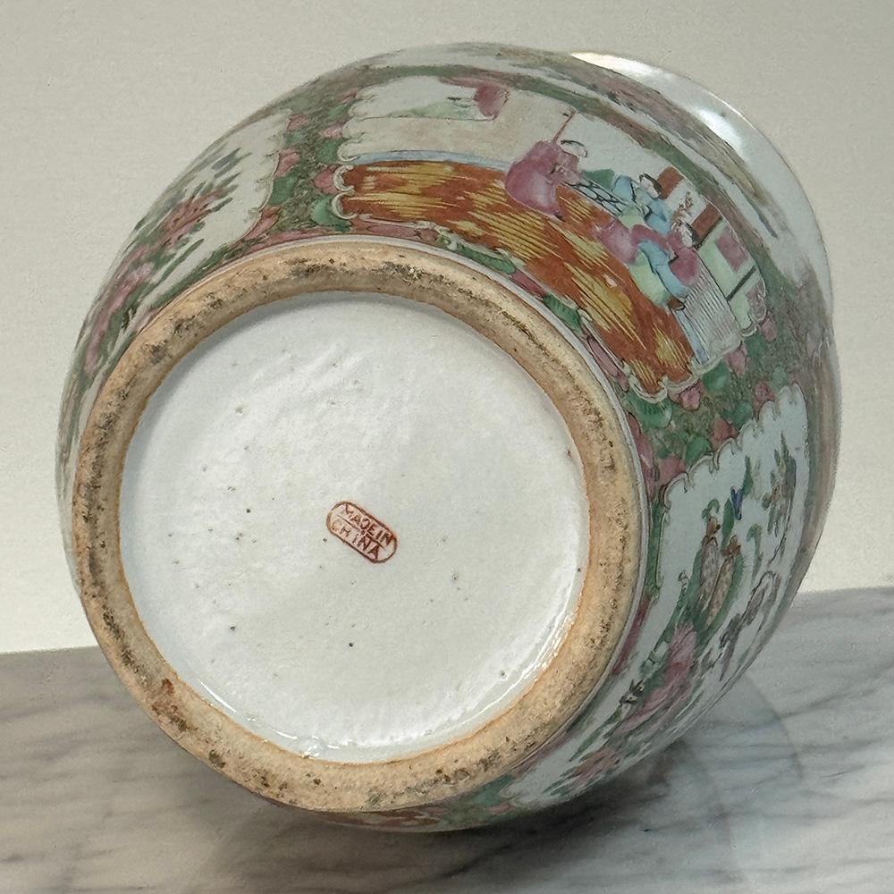 Antique Rose Medallion Porcelain Vase For Sale 7