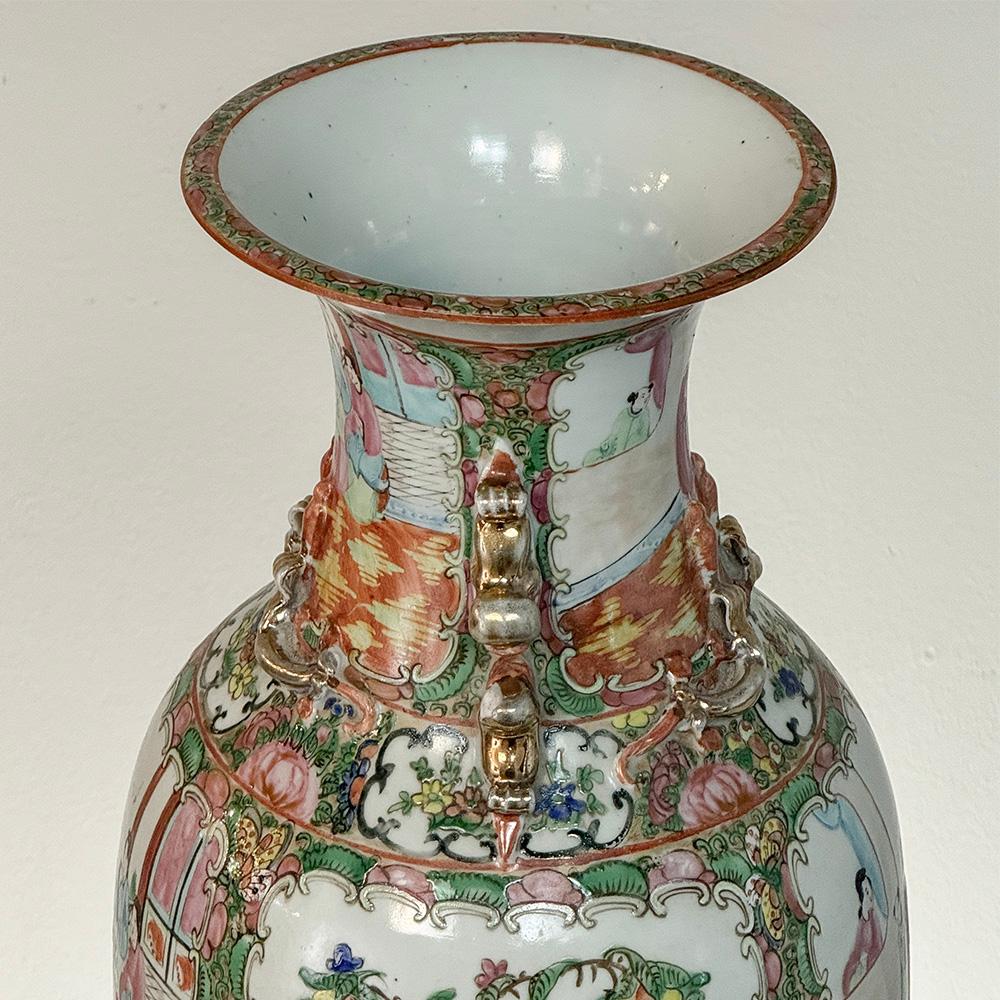Early 20th Century Antique Rose Medallion Porcelain Vase For Sale