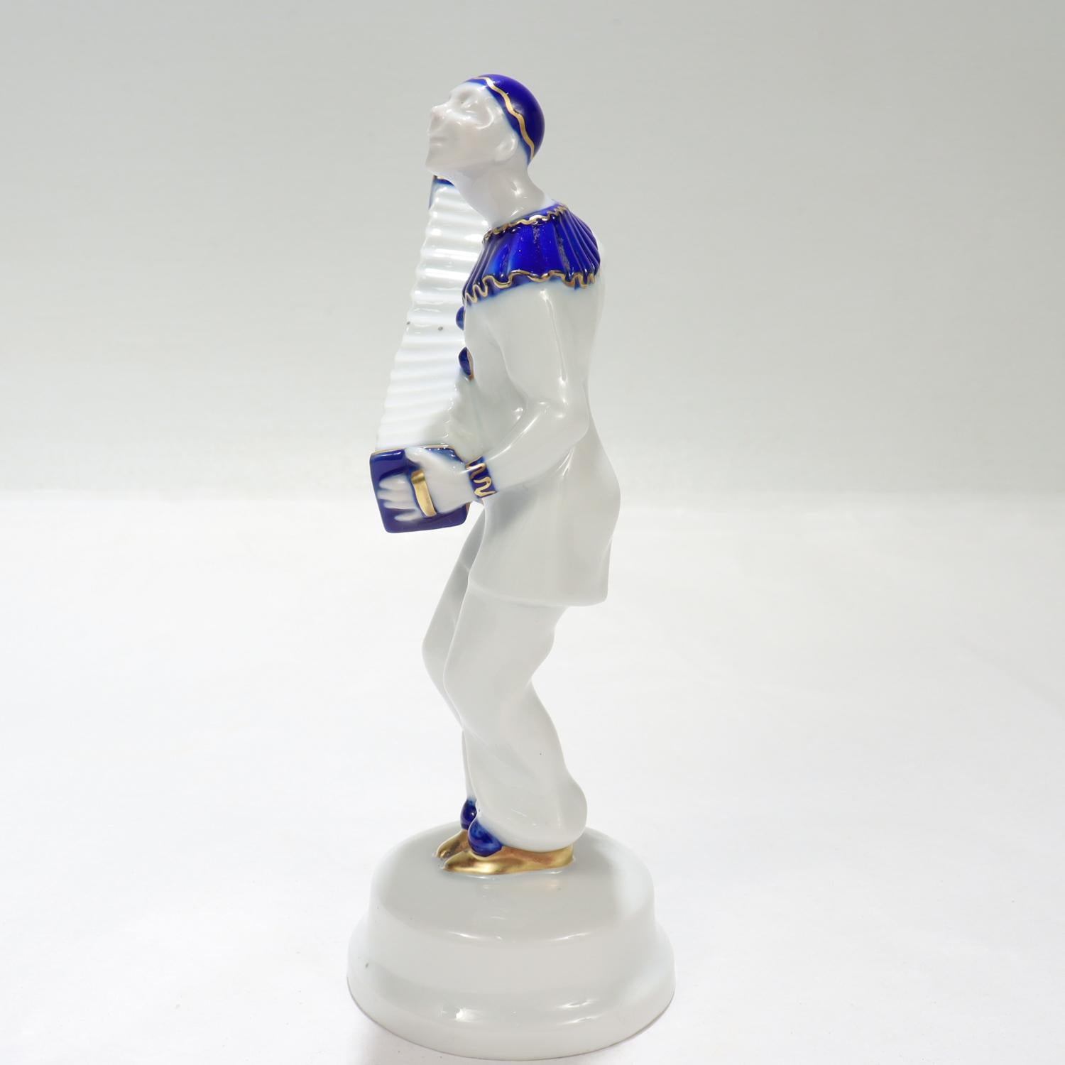 Tedesco Antico clown Pierrot in porcellana Rosenthal n. 436 di A. Caasmann in vendita