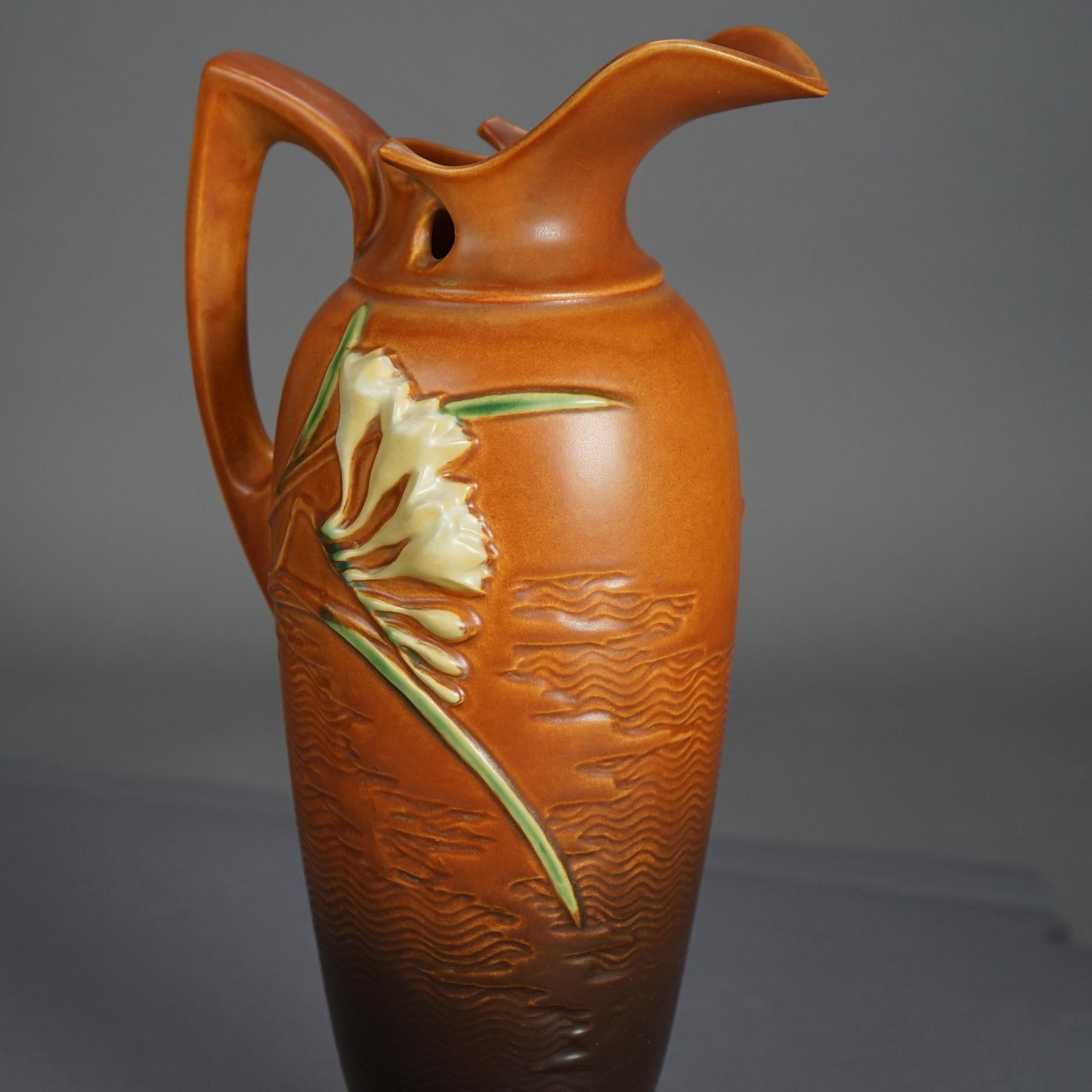 Antique Roseville Freesia Art Pottery Ewer C1940 In Good Condition For Sale In Big Flats, NY