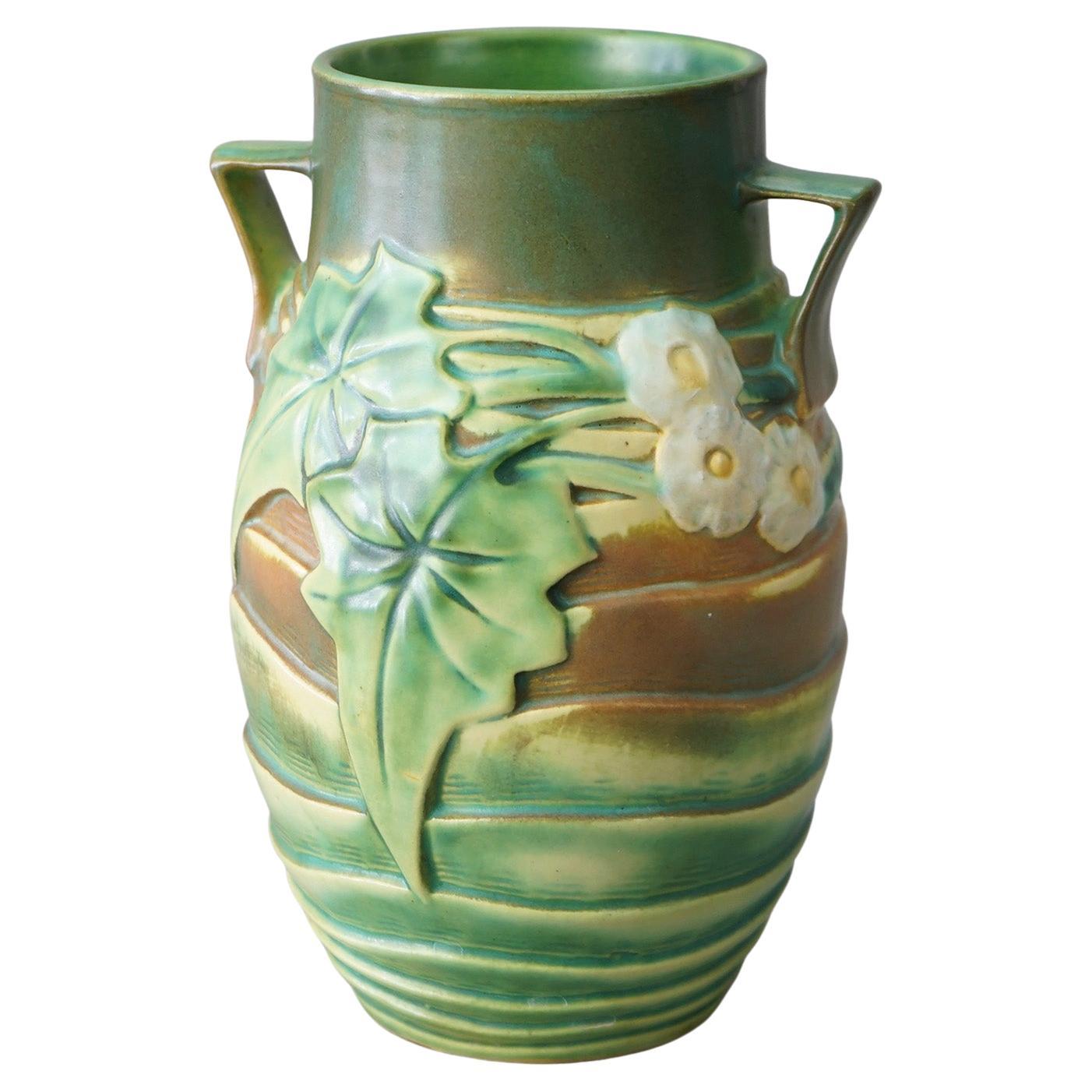 Vase à fleurs ancien en poterie d'art vert Roseville Luffa, vers 1930