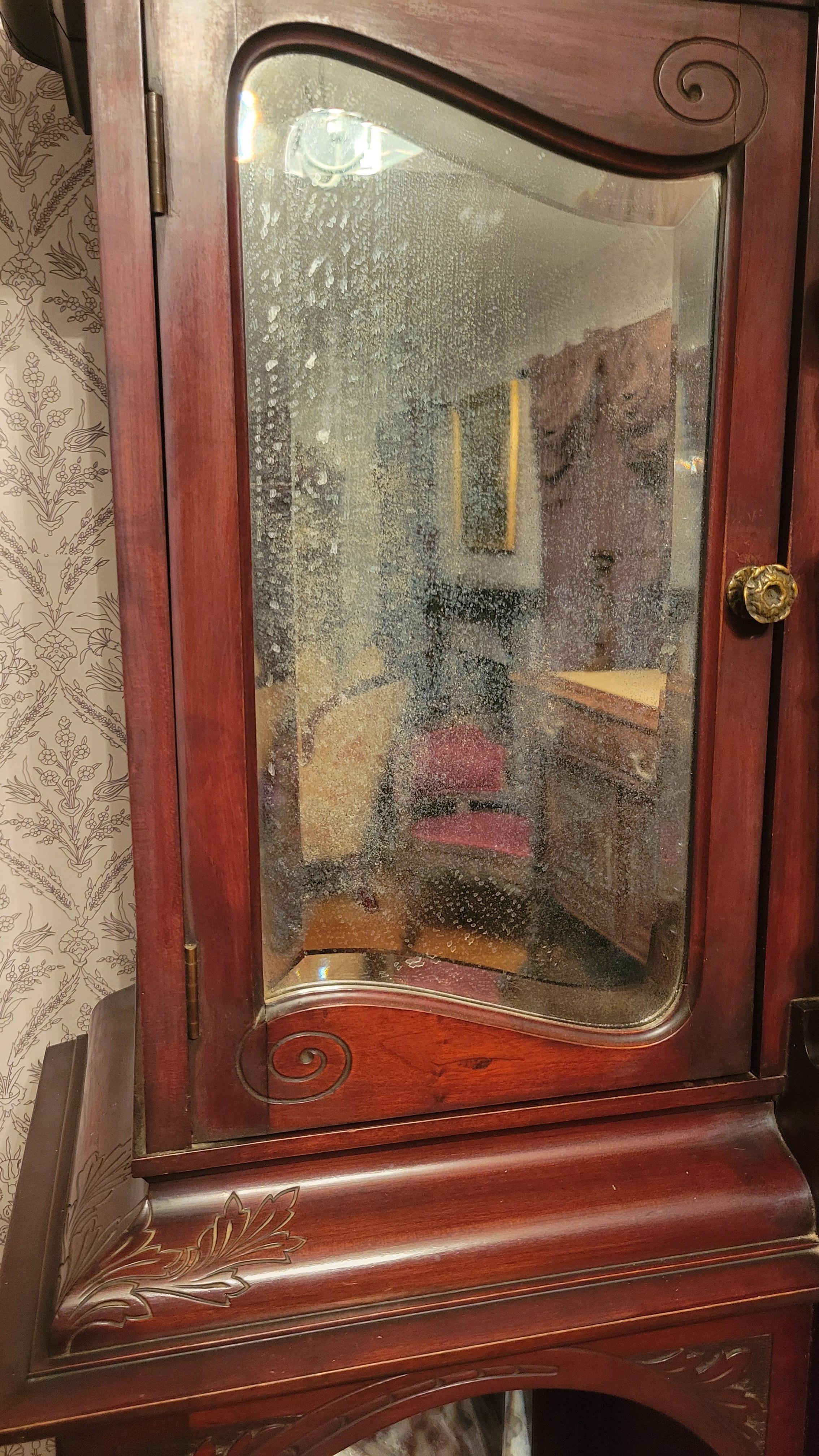 Ancienne étagère Art nouveau en bois de rose avec miroirs biseautés en vente 10