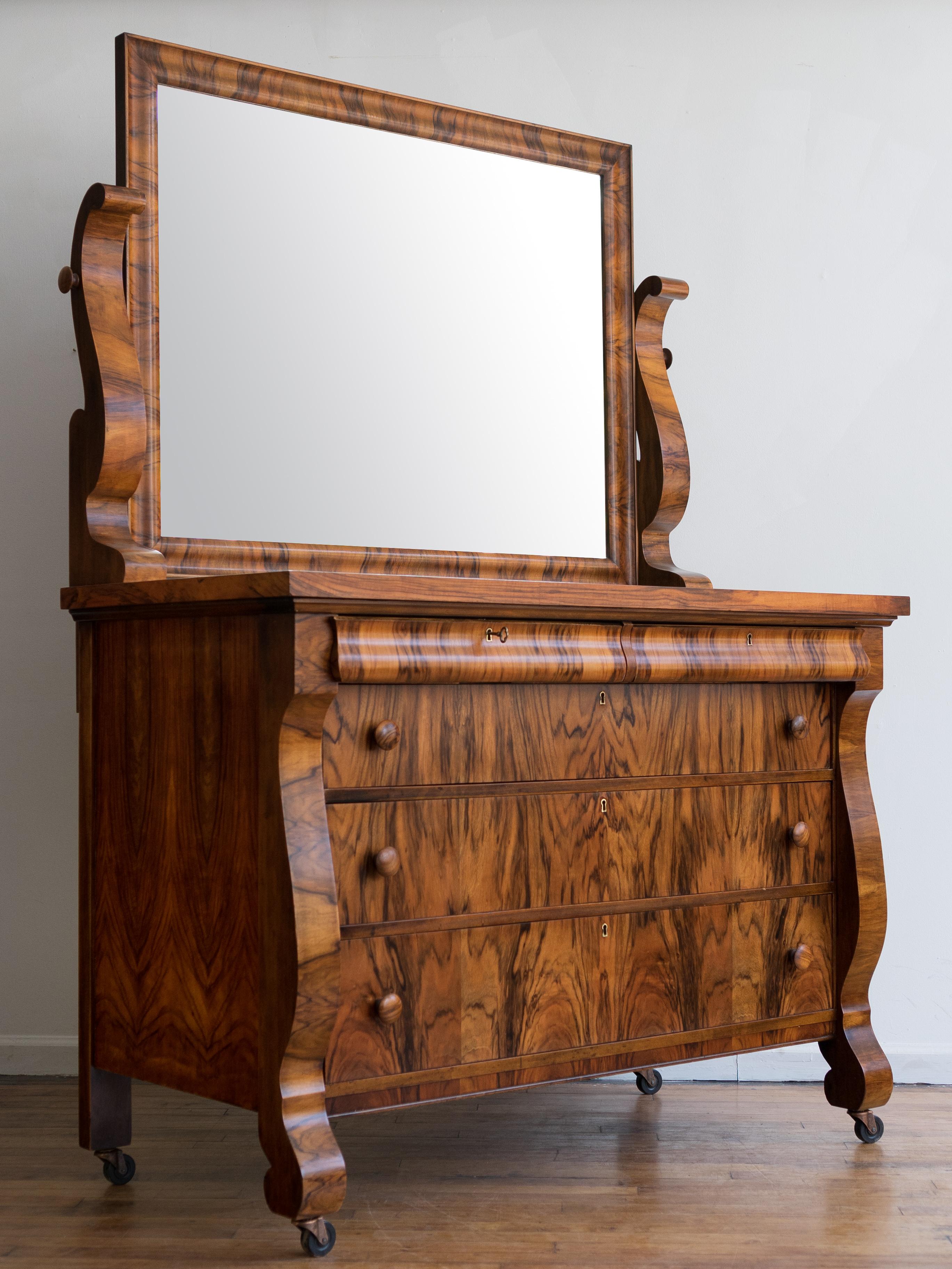 Antique Rosewood Biedermeier Chest of Drawers with Vanity Mirror 9