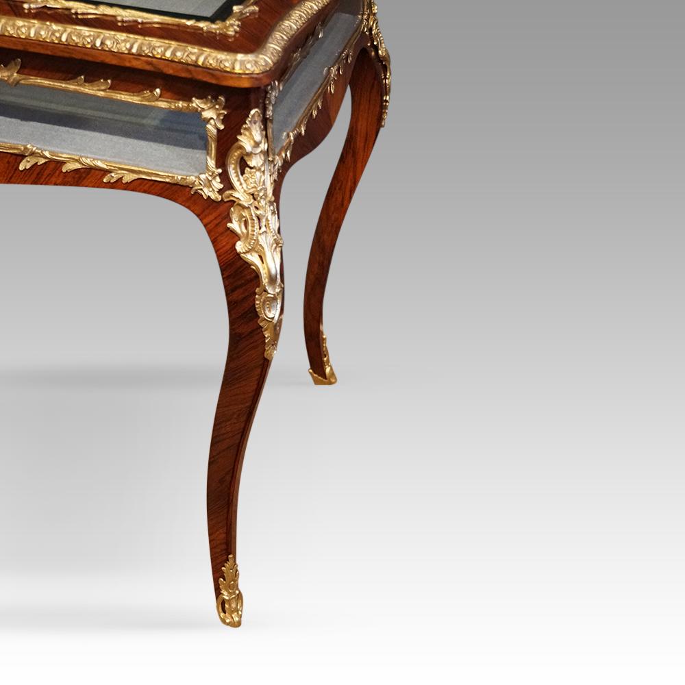 antique bijouterie table
