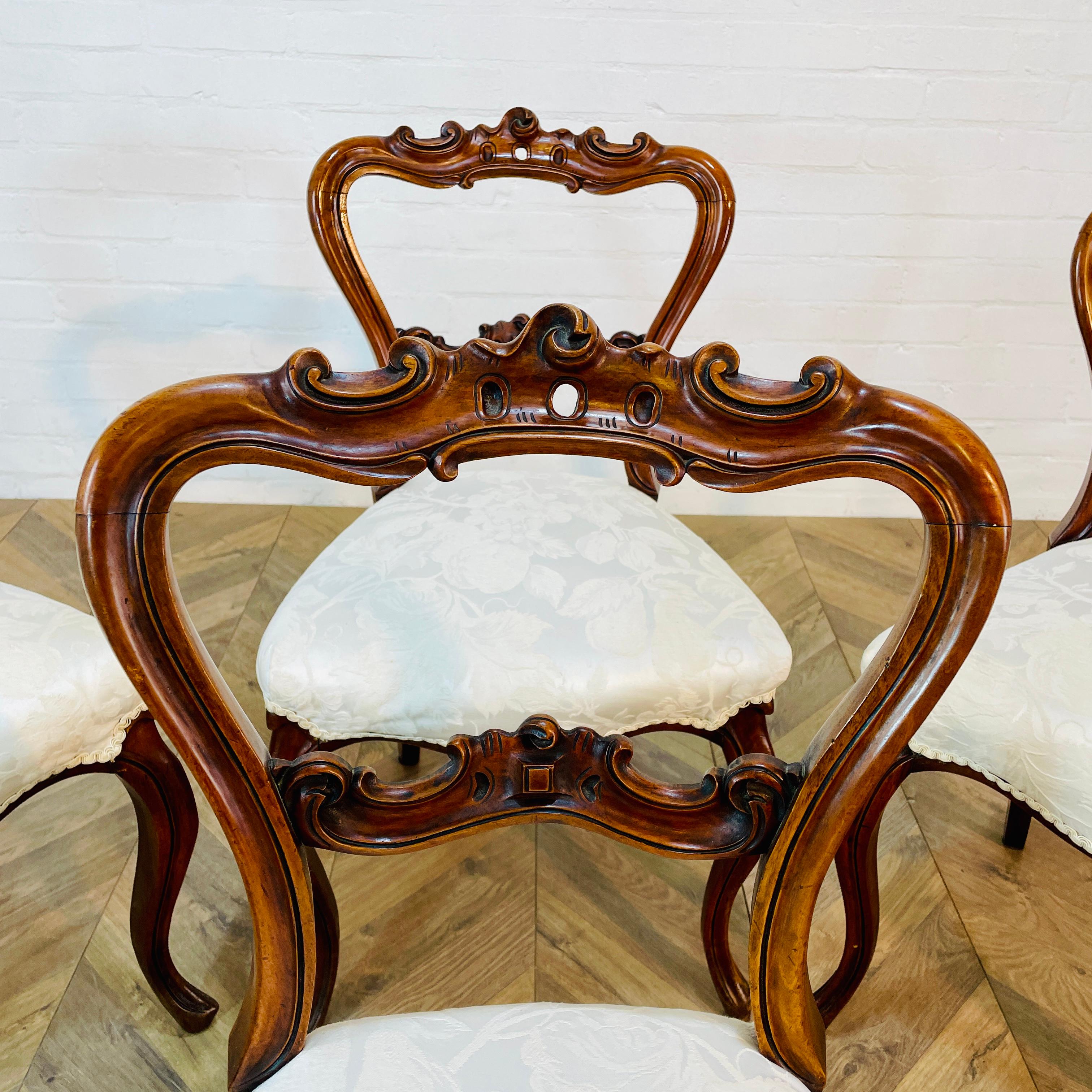 Mid-19th Century Antique Rosewood Crown / Balloon Back Dining Chairs, Set of 4 For Sale