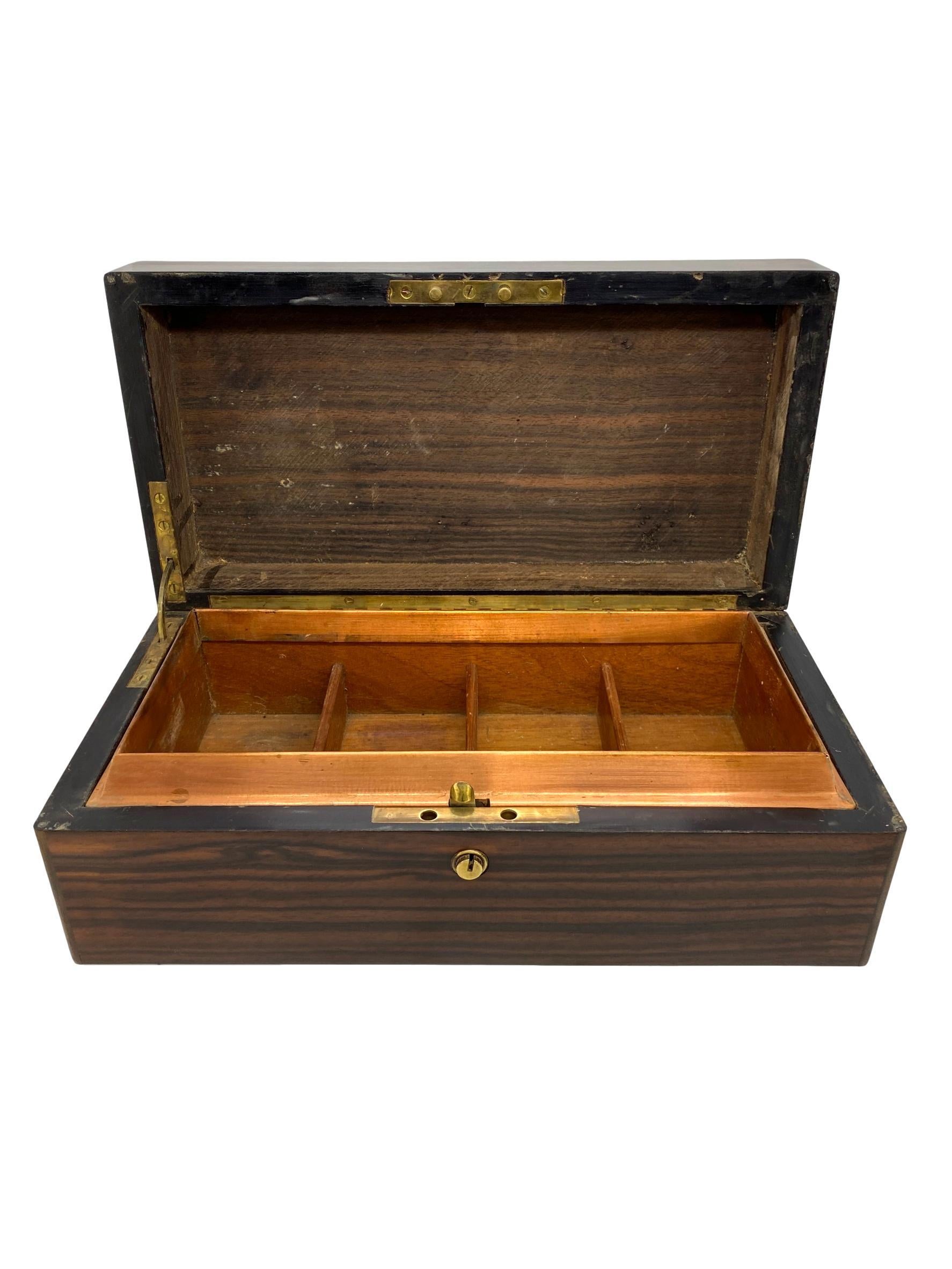 Solid rosewood humidor cigar box, English, circa 1900.

  