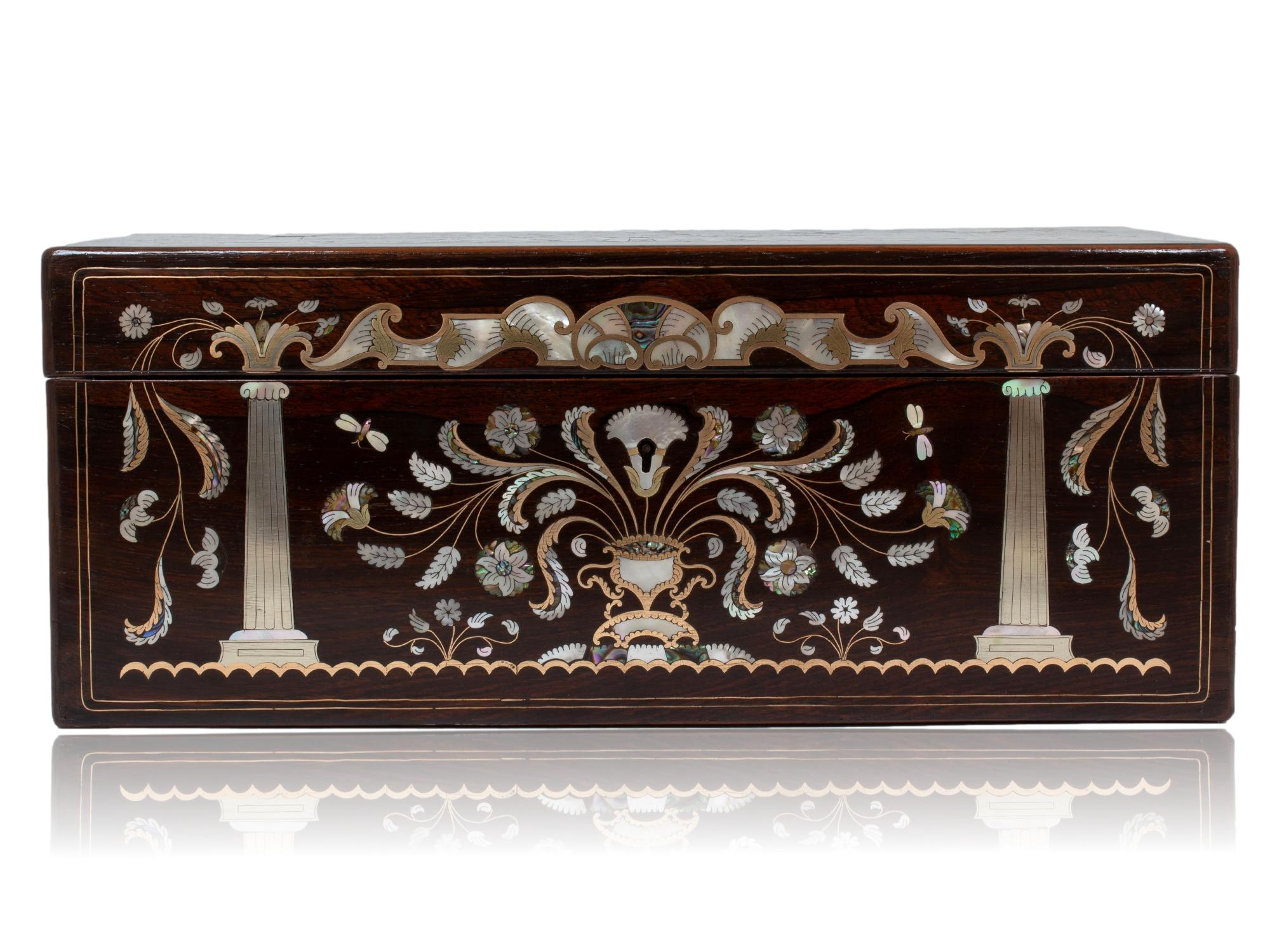 XIXe siècle Ecritoire ancien en marqueterie de bois de rose par Hausburg en vente