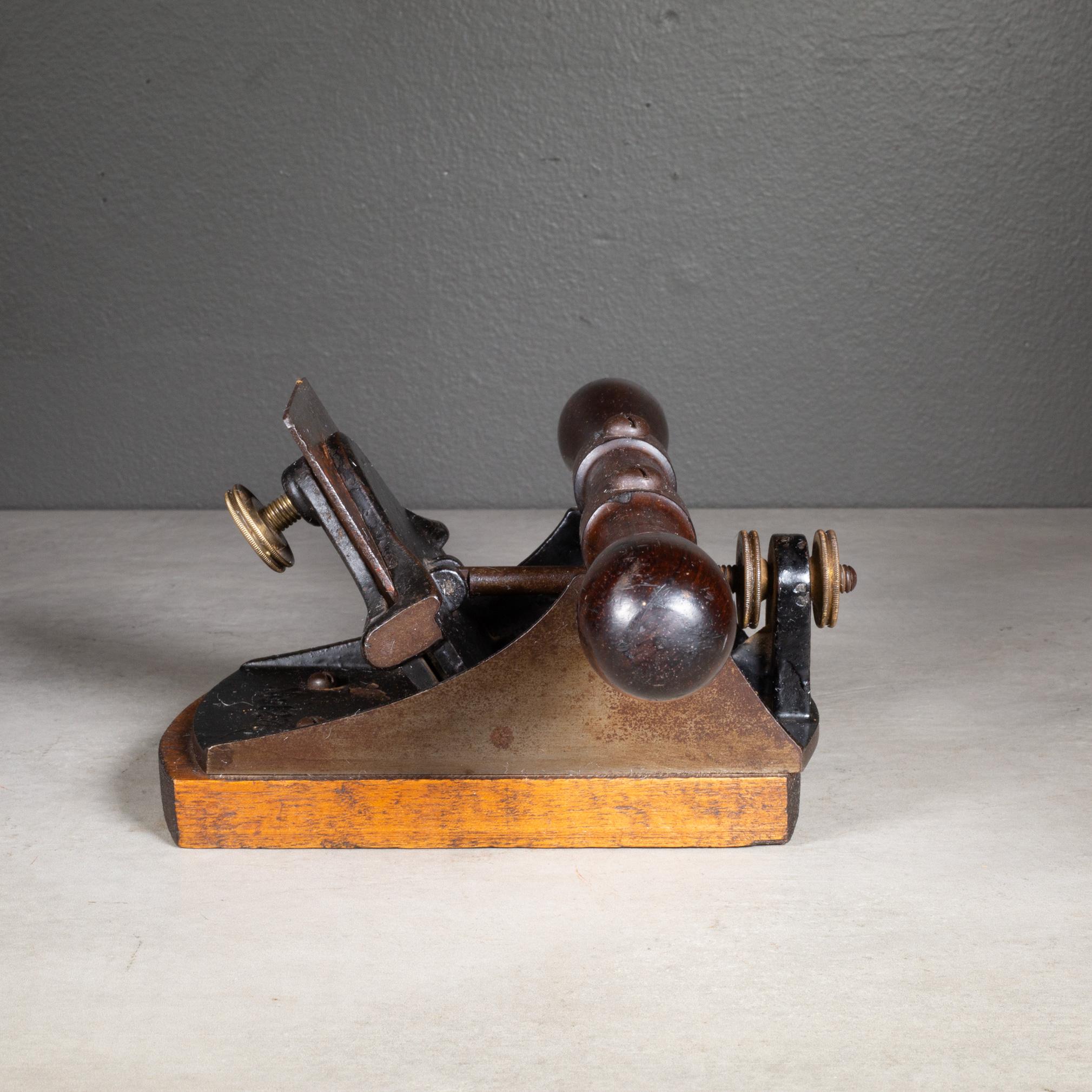 Antica pialla Stanley No. 12 1/2 Veener in legno di palissandro c.1904-1943 In condizioni buone in vendita a San Francisco, CA