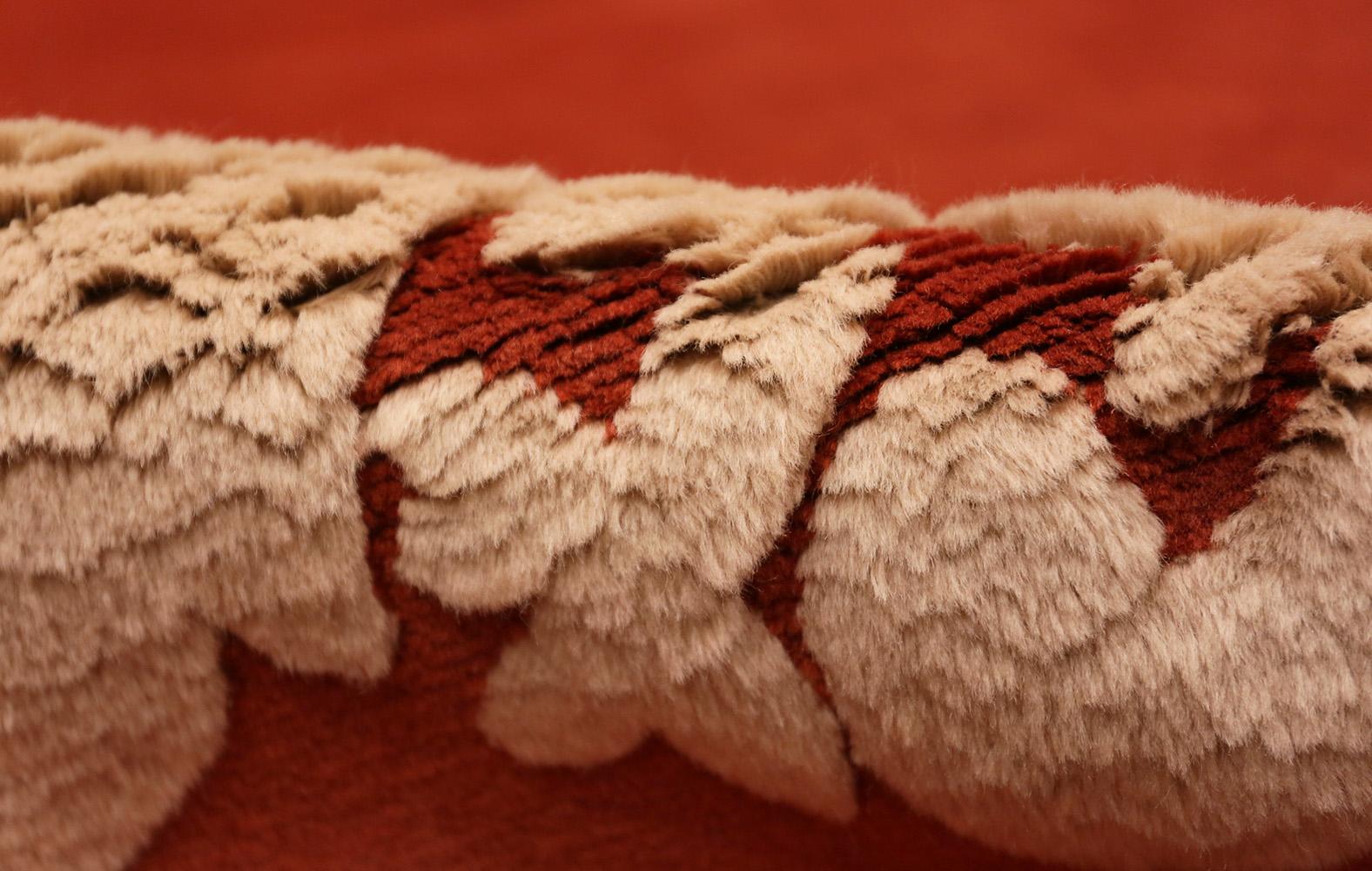 Antique Round Art Deco Carpet by Leleu In Excellent Condition In New York, NY