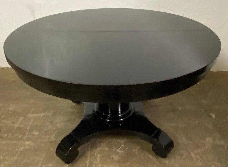 Antique Round Black Lacquered Round Pedestal Dining Table For Sale 2