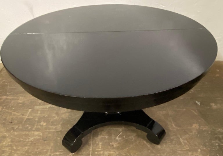 Wood Antique Round Black Lacquered Round Pedestal Dining Table For Sale