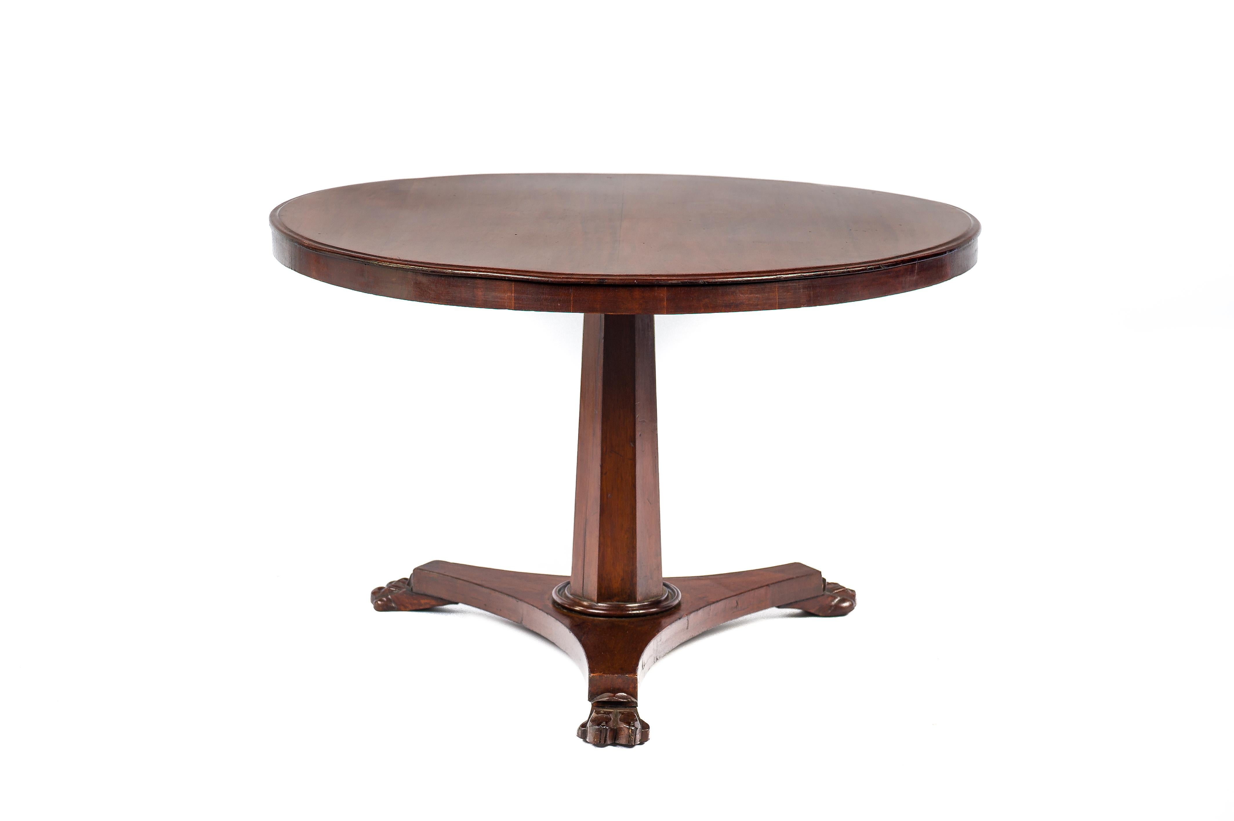 round tilt top table