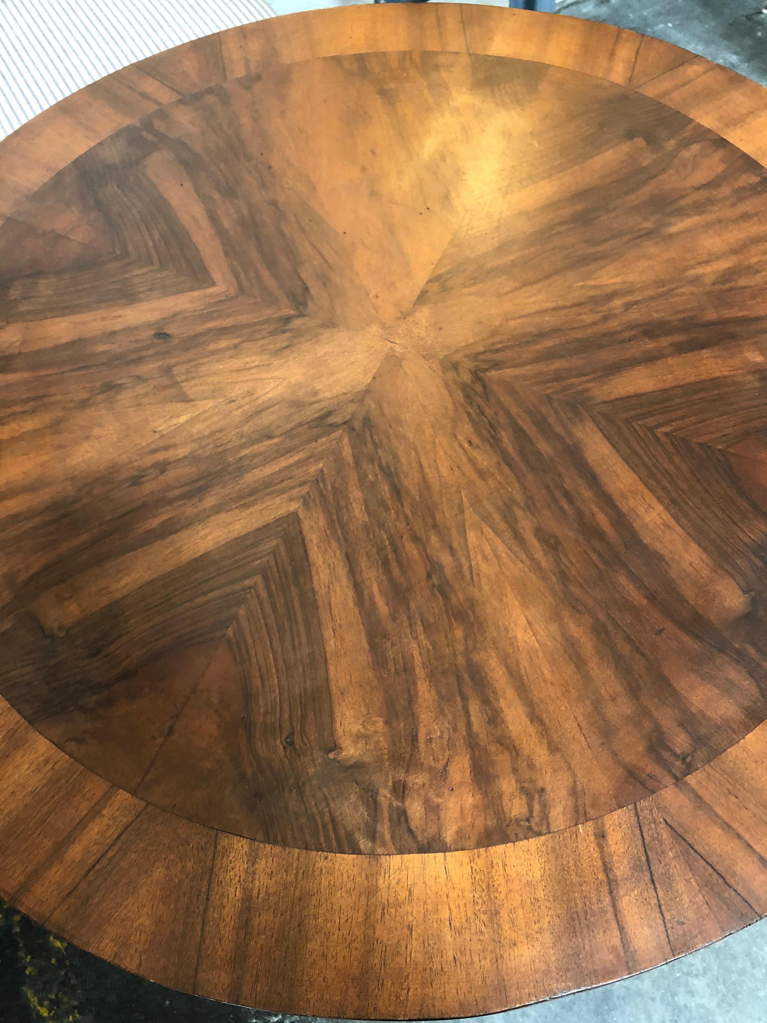 antique round entry table