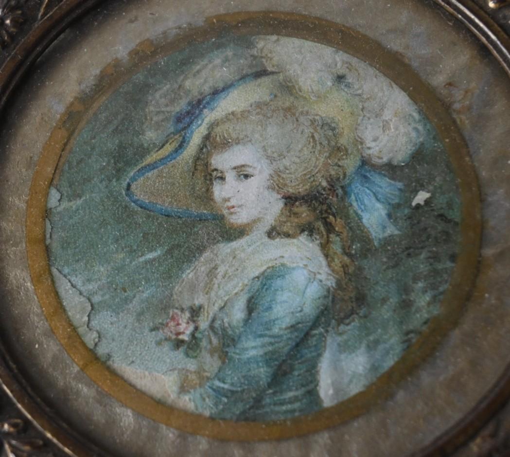 Napoléon III Antique round glass box with miniature painting, late 19th century en vente