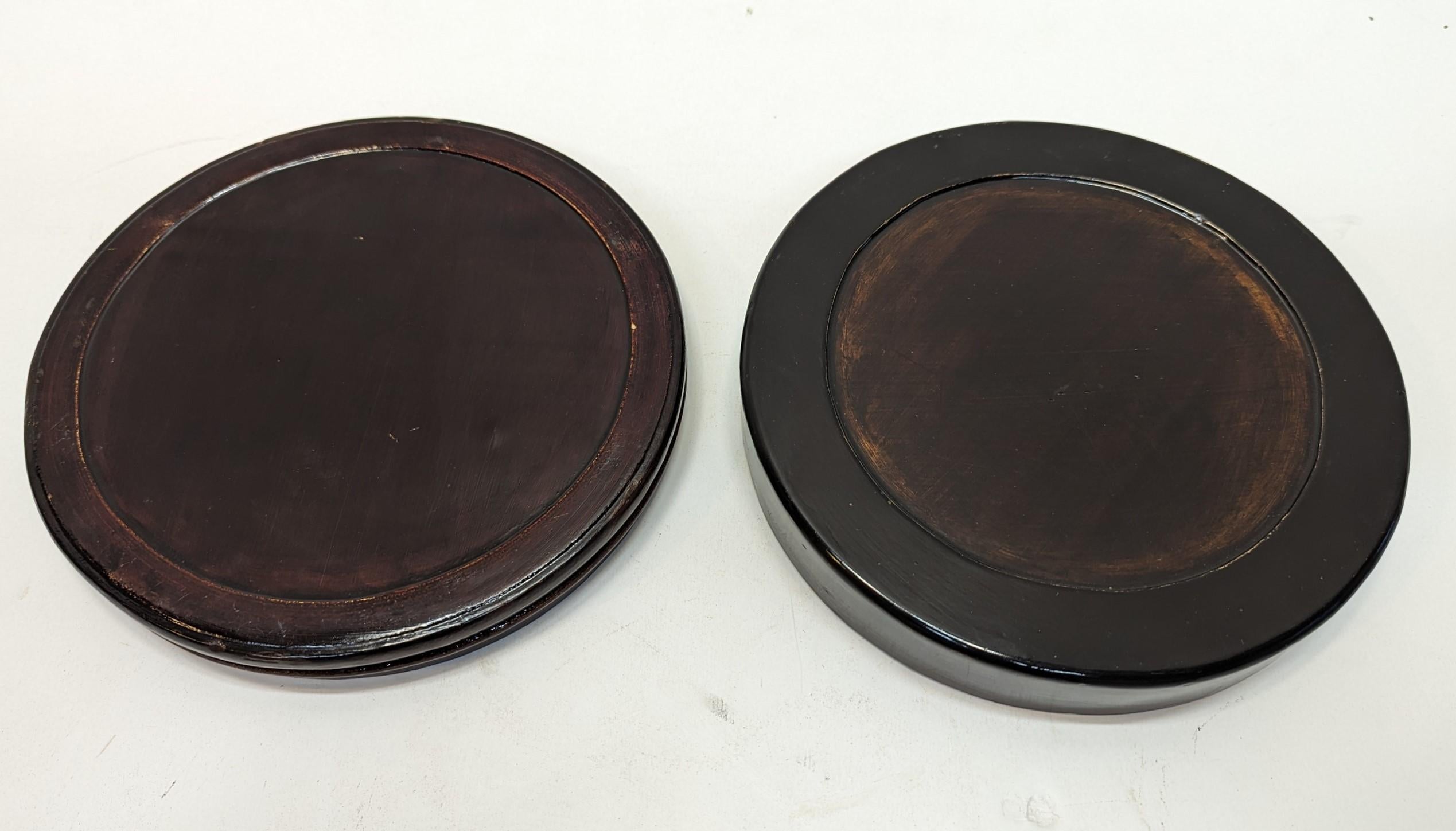 Lacquered Antique Round Lacquer Box  For Sale