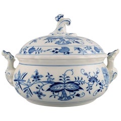 Antique Round Meissen "Blue Onion" Lidded Tureen in Hand-Painted Porcelain