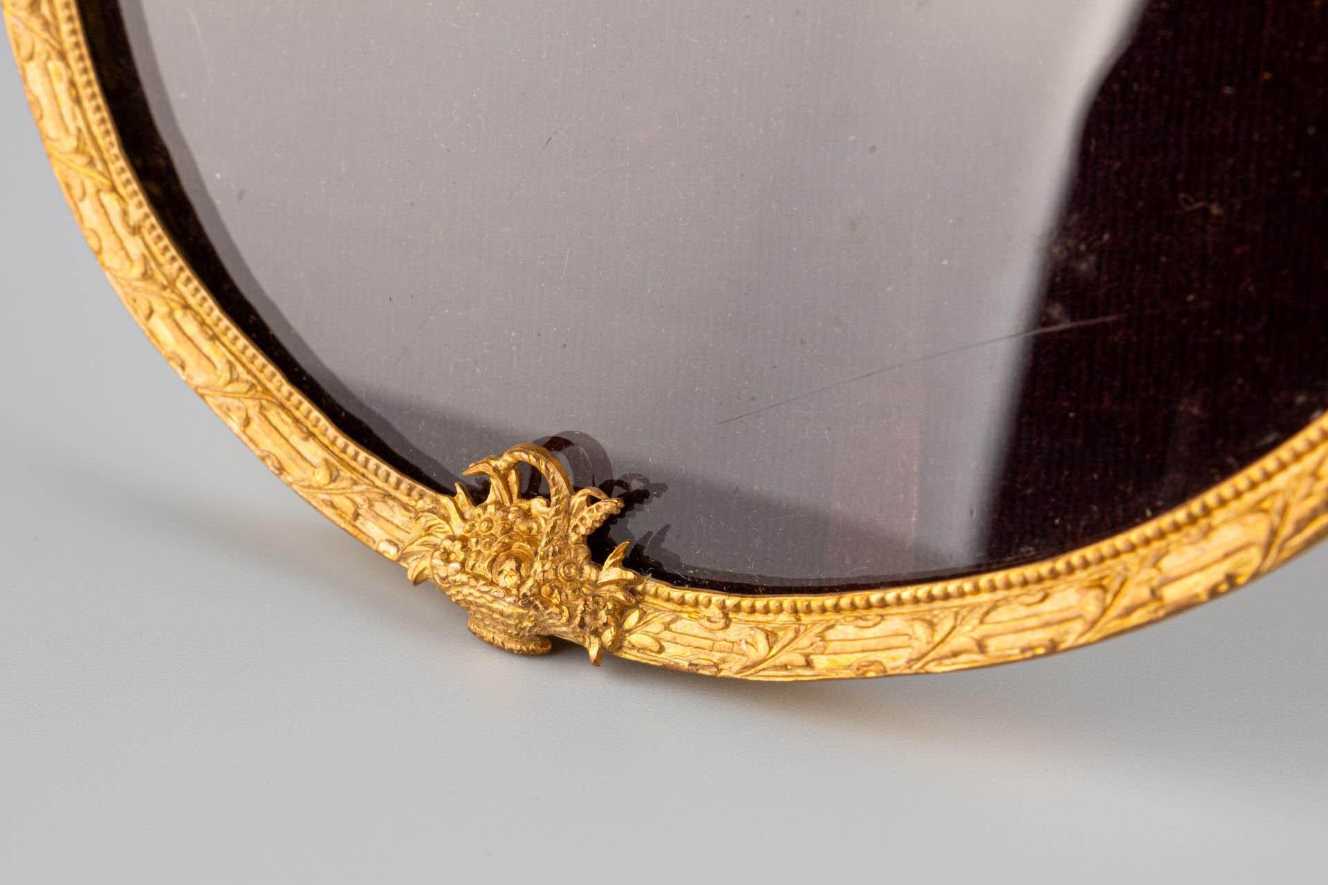 Cornice antica rotonda, stile Luigi XVI, Francia, CIRCA 1890, 11 x 11 cm in vendita 2