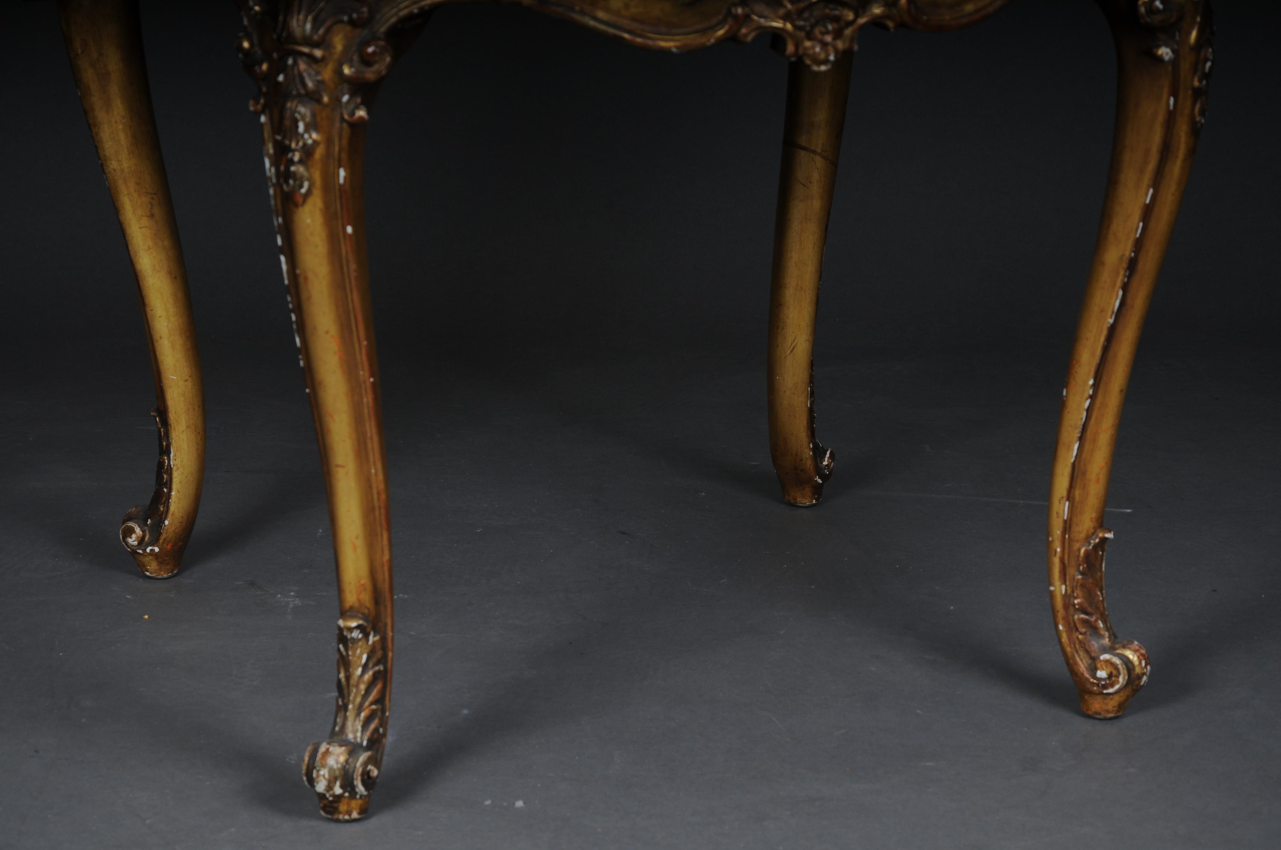 Antique round salon/coffee table, Louis XV circa 1900. Gold with marble top For Sale 3
