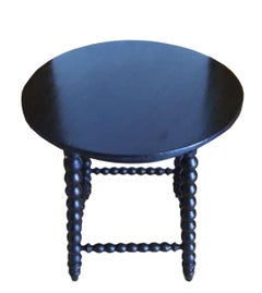 Antique Round Side Table from the 19th Ceas ntury Bobbin Turned Legs