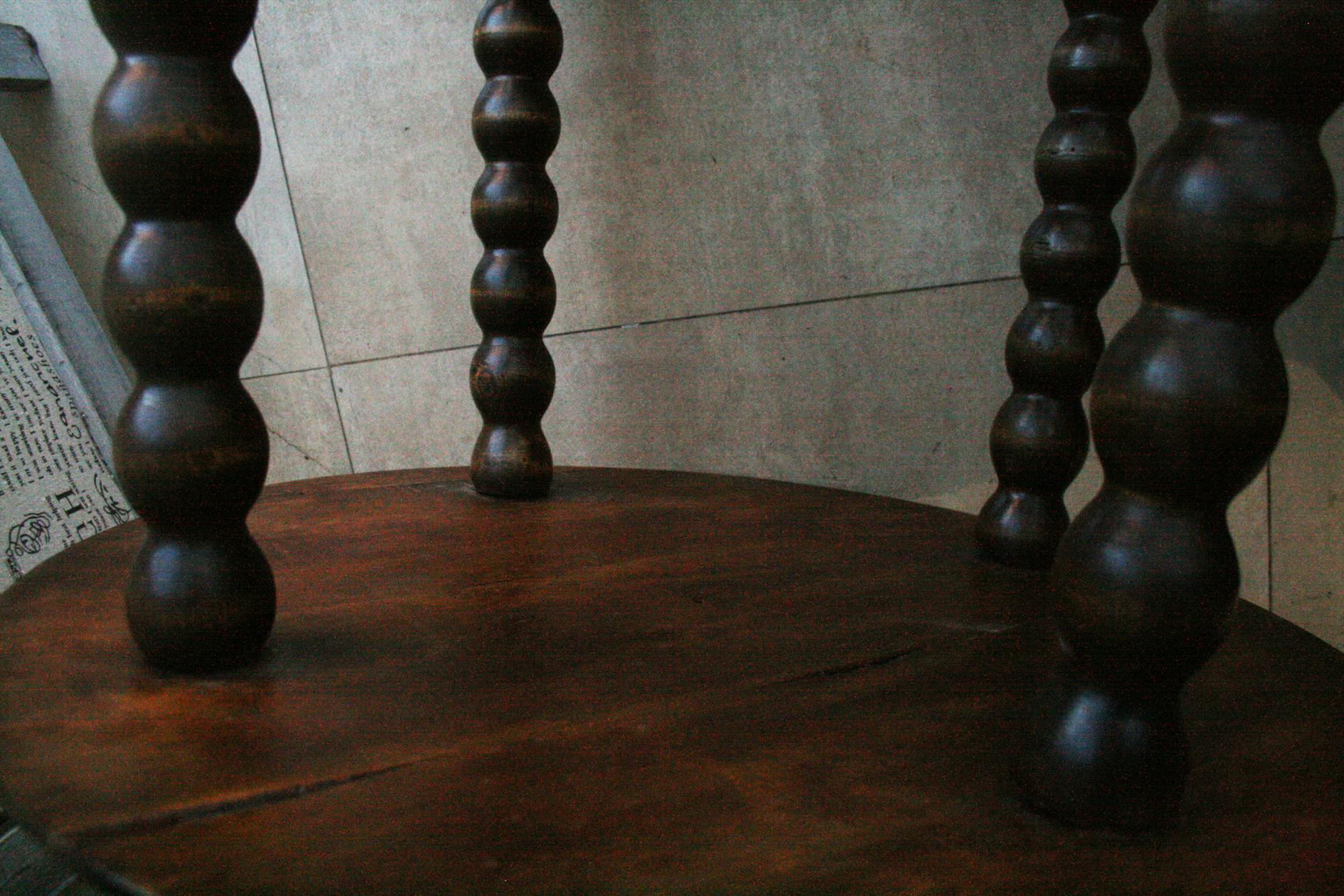 Antique Round Side Table from the 19th Century Wood with Turned Legs 9