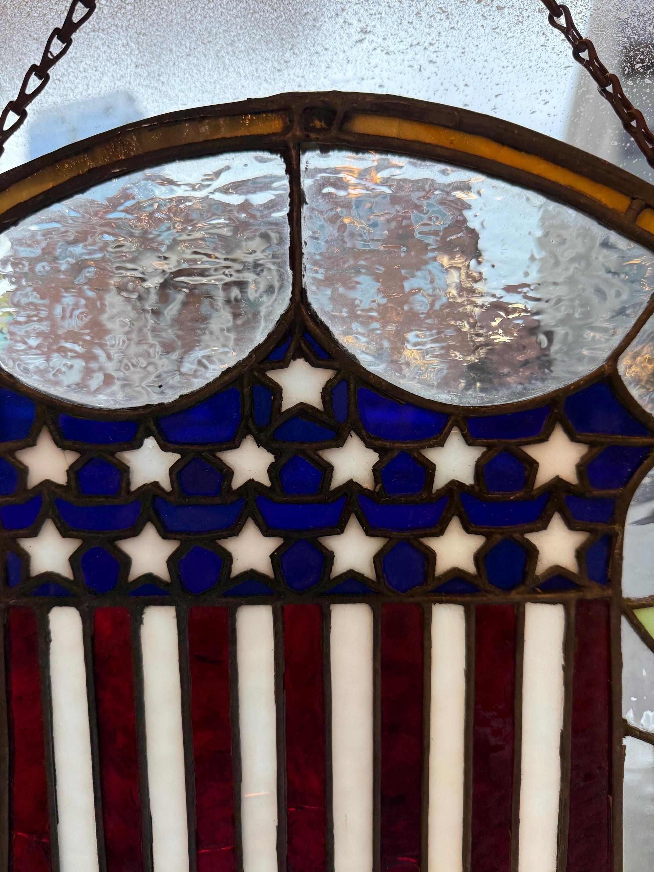Antikes rundes Buntglasfenster, 13 Sterne amerikanische Flagge (Glas) im Angebot