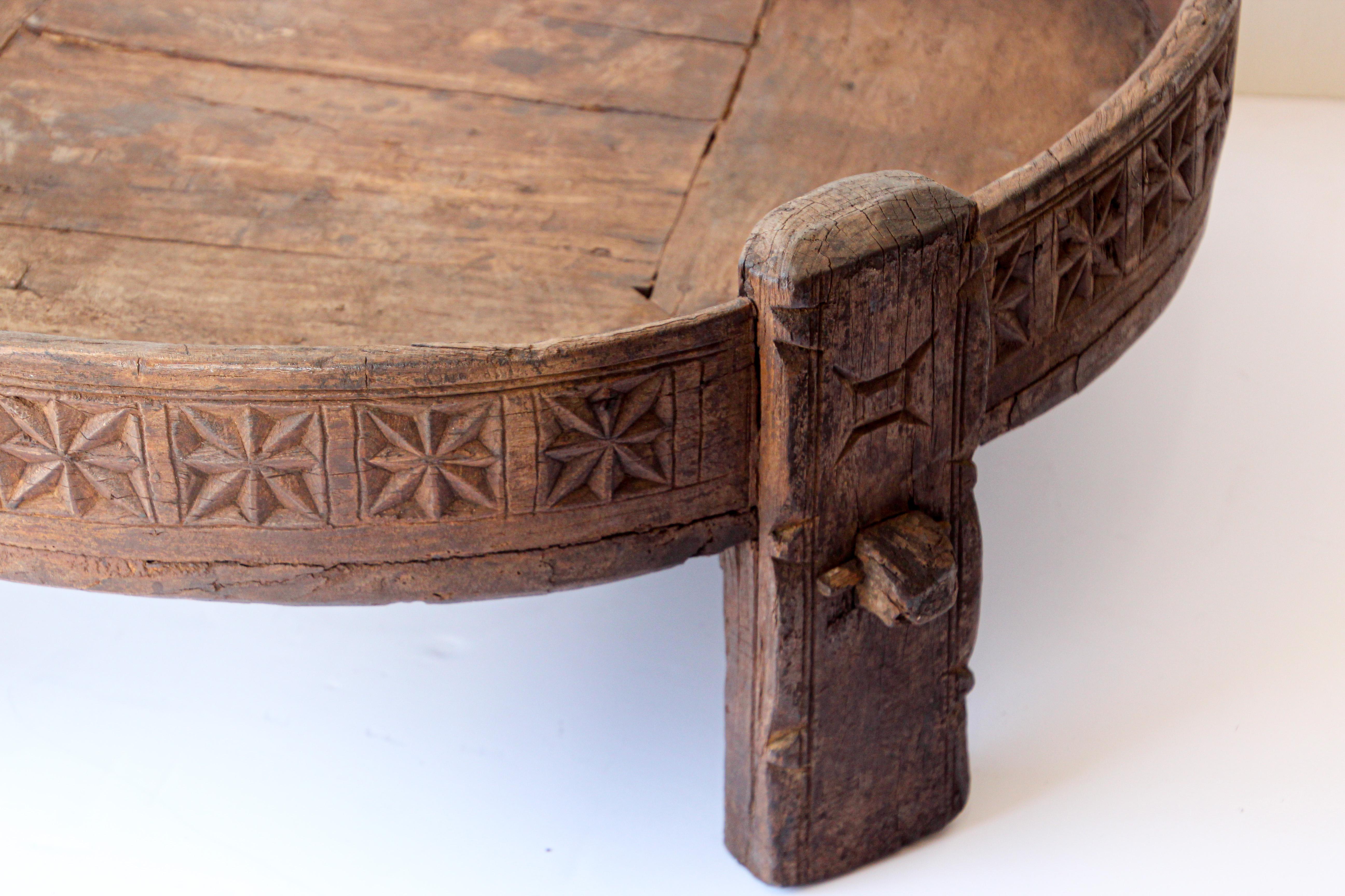 Indian Antique Round Tribal Grinder Low Table