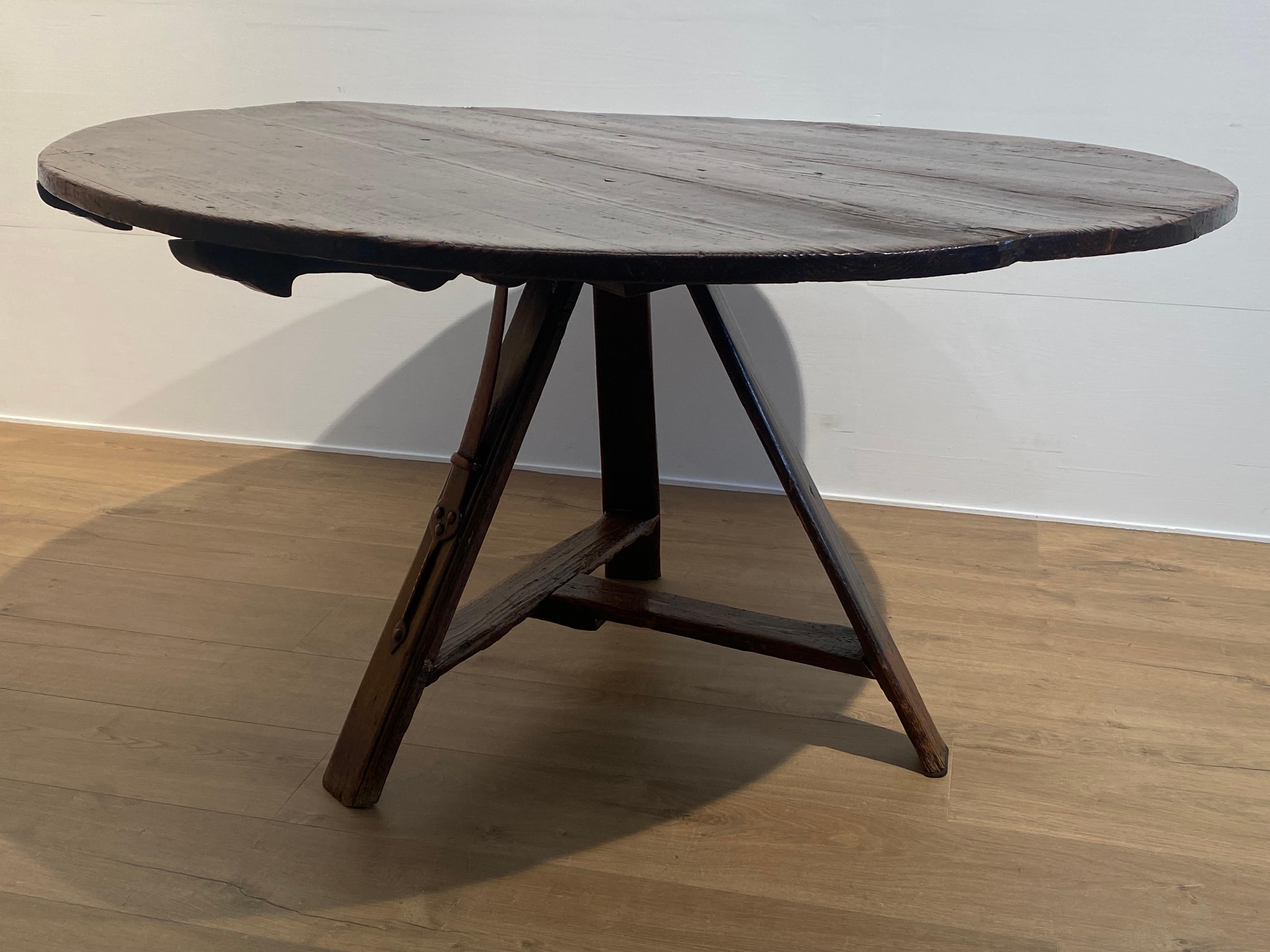 Mid-19th Century Antique round tripod Farmers Table For Sale