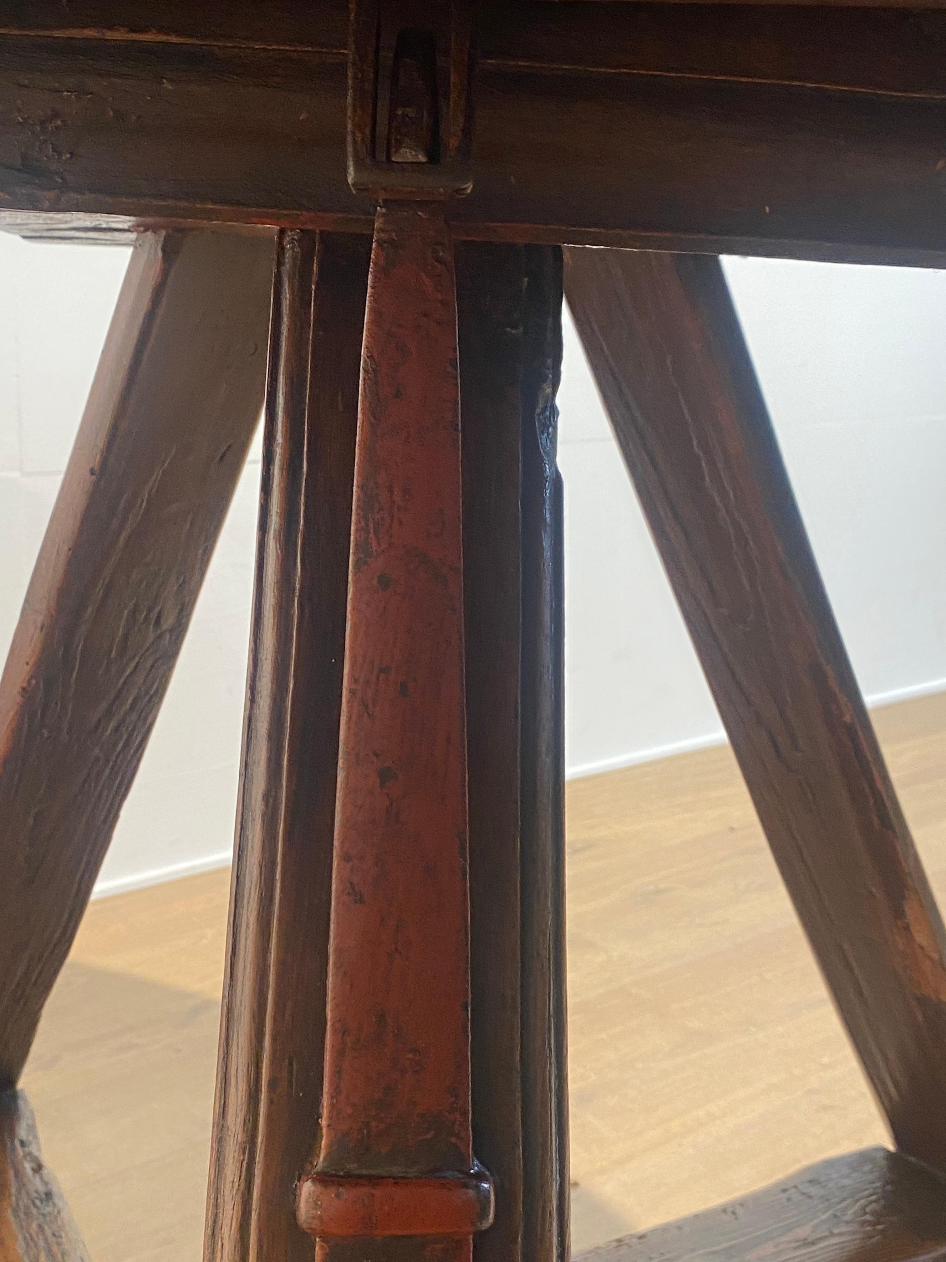 Antique round tripod Farmers Table For Sale 2