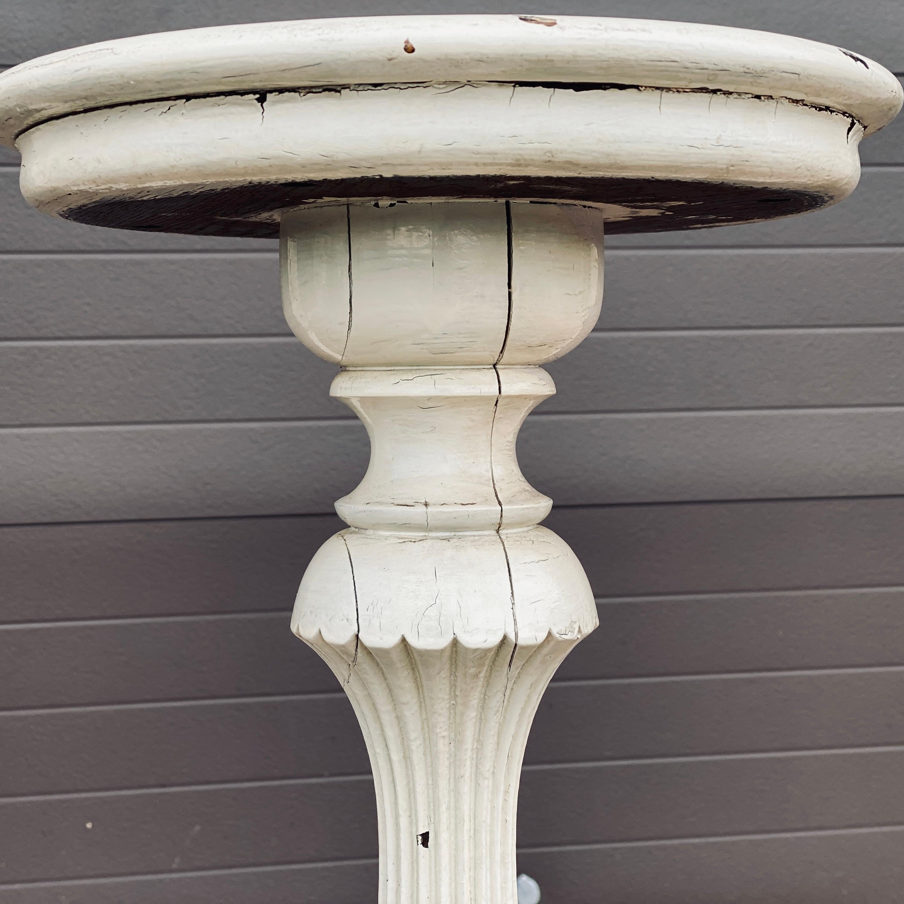 Antiker runder gedrechselter Eichen-Pflanzenständer Pedestal im Zustand „Gut“ im Angebot in West Chester, PA