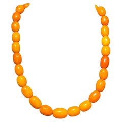 Collier ancien de perles d'ambre naturelles non traitées avec fermoir en or 9 carats 37 g