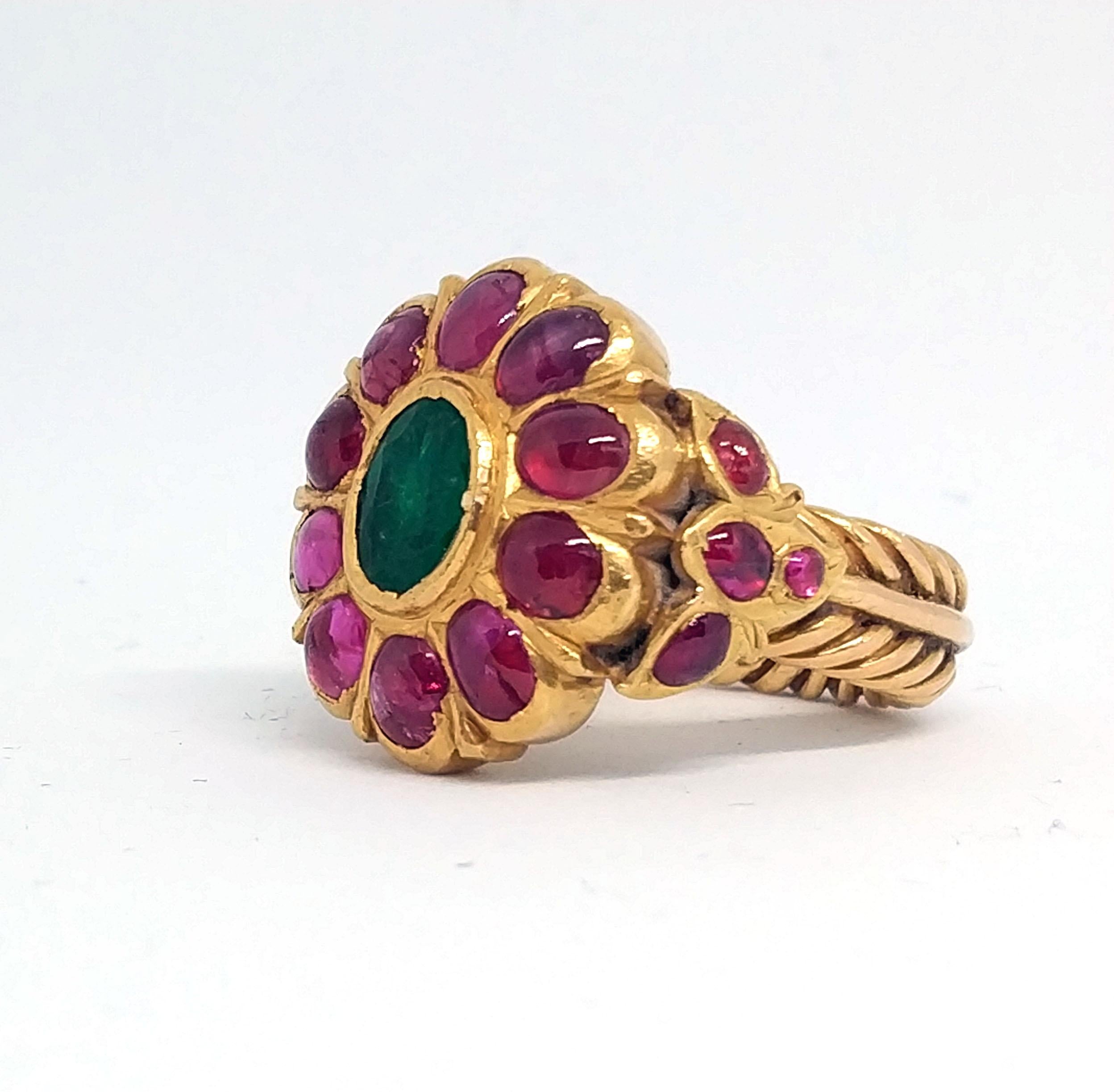 Antique Royal 5.5 carat Ruby and 3 carat Emerald Ring in 23 Carat Gold For Sale 9