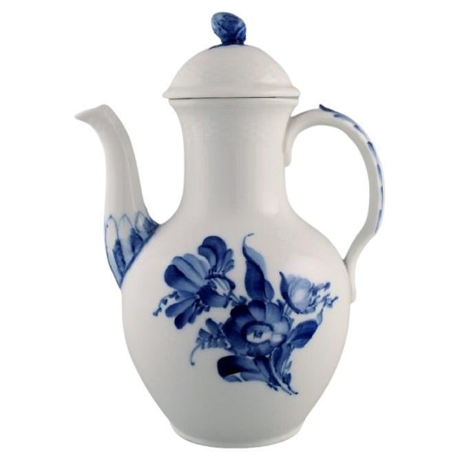 Royal Copenhagen Blue Flower Braided Coffee Pot, Model Number 10/8189 For Sale