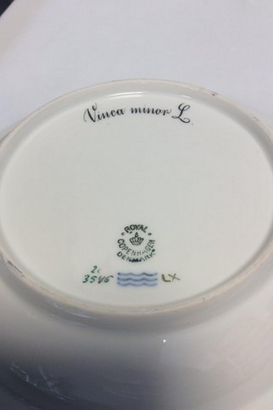 Porcellana Antico Royal Copenhagen Flora Danica Set per 12 persone 72 pezzi in vendita