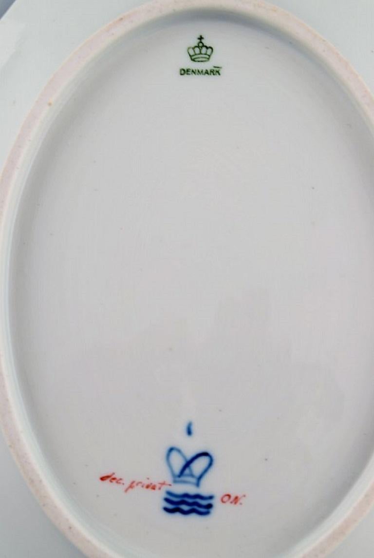 20th Century Antique Royal Copenhagen Saxon Bowl / Dish in Porcelain, Early 20th C. For Sale