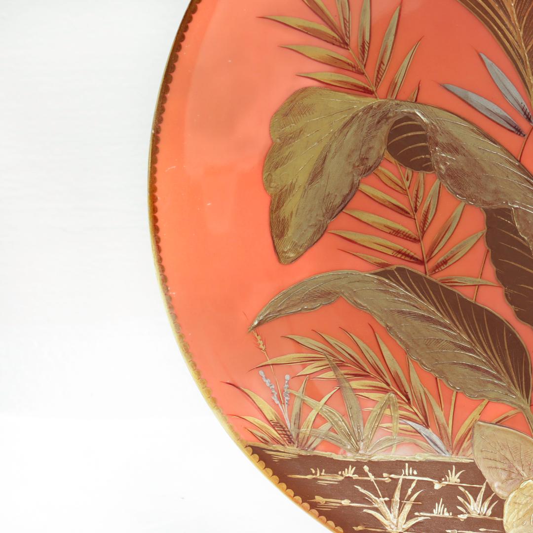 20ième siècle Ancienne assiette en porcelaine Royal Crown Derby de la période esthétique avec or et platine en vente