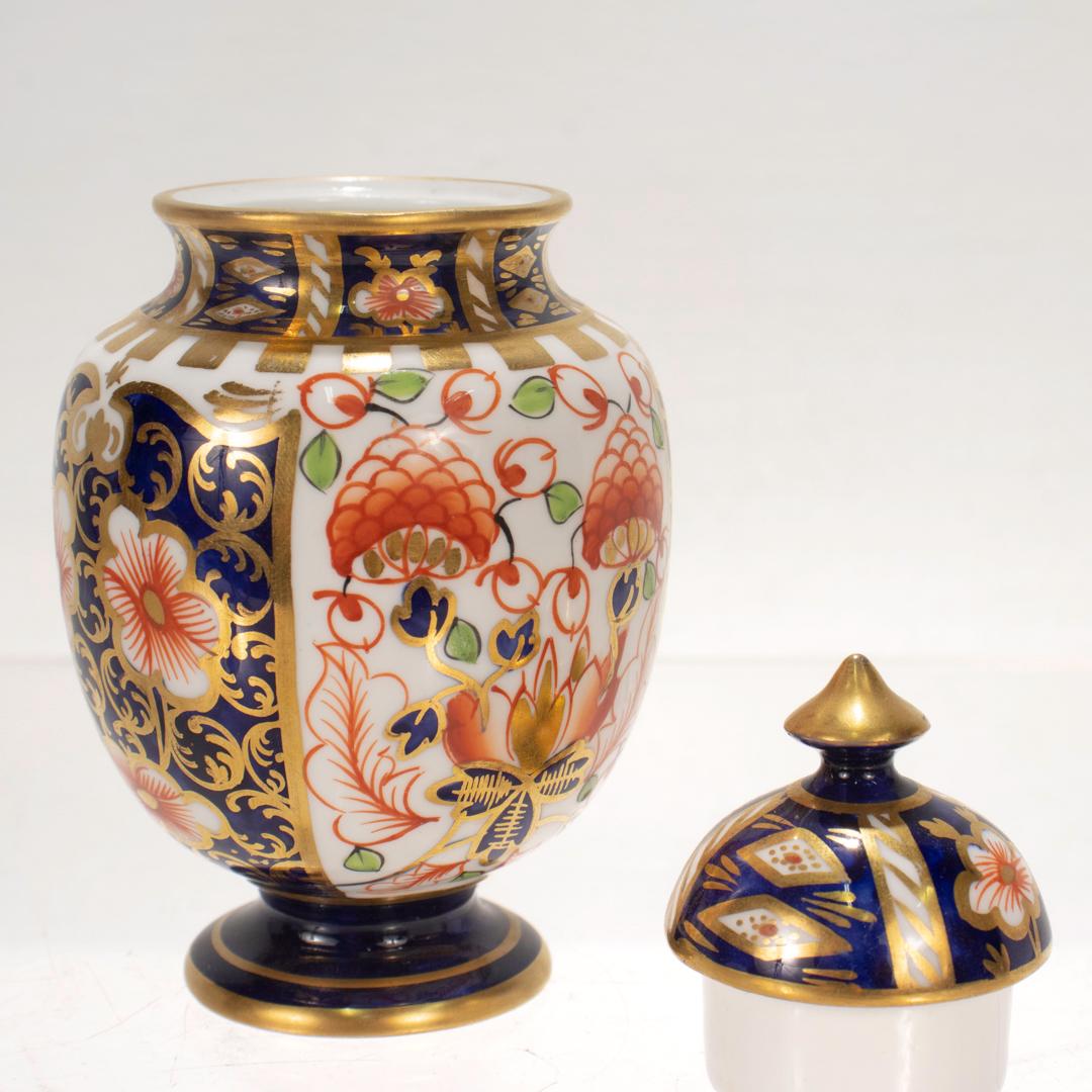 Antique Royal Crown Derby Imari Porcelain Covered Vase Pattern no. 6299 For Sale 5