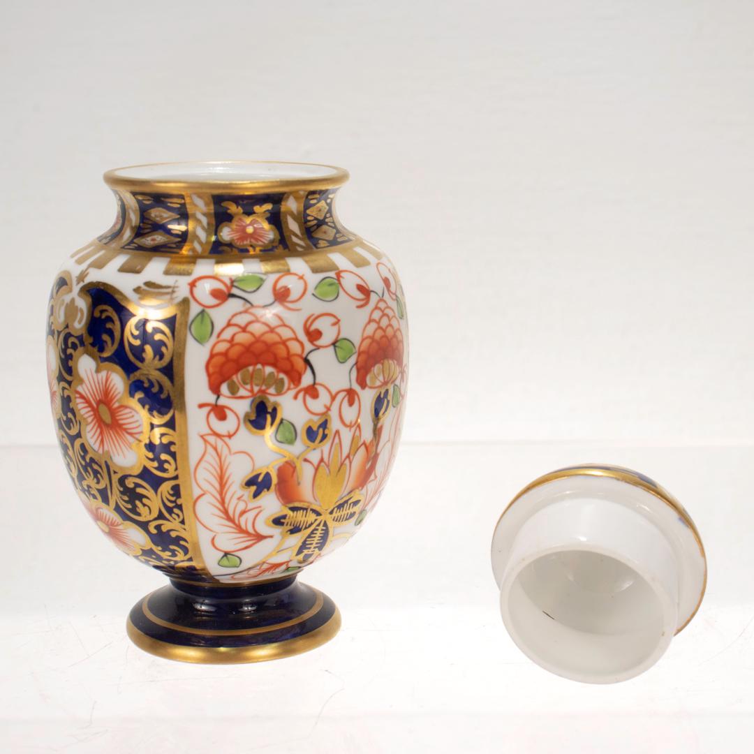 Antique Royal Crown Derby Imari Porcelain Covered Vase Pattern no. 6299 For Sale 6