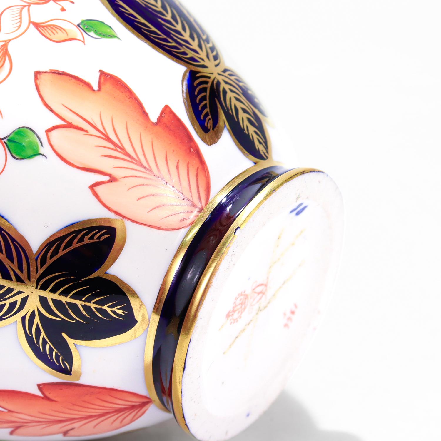 Antico vaso Imari di Crown Derby Modello n. 1366 in vendita 9