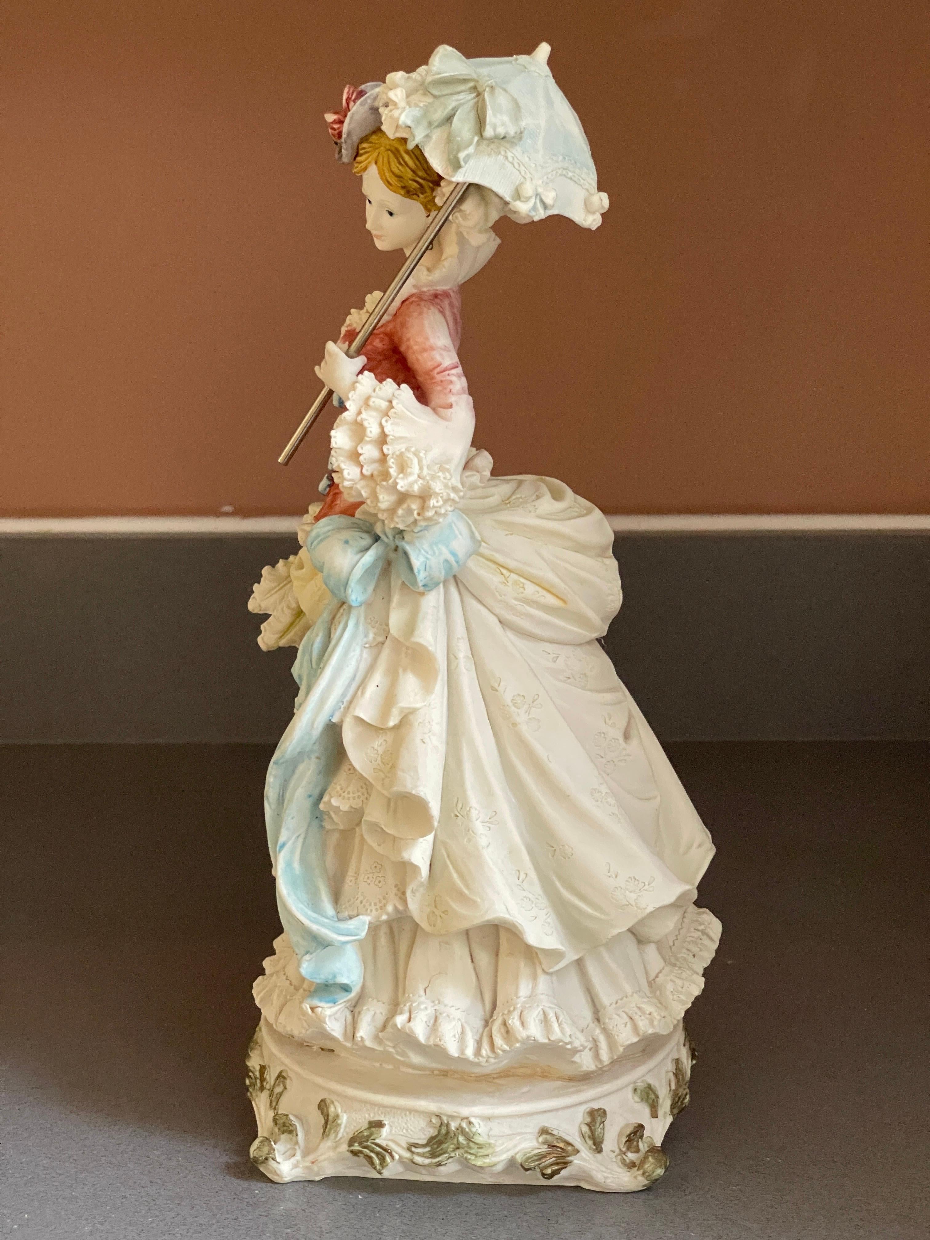 Antique Royal Doulton Figurine Sculpture, Beautiful Woman Office  or Home Décor For Sale 3