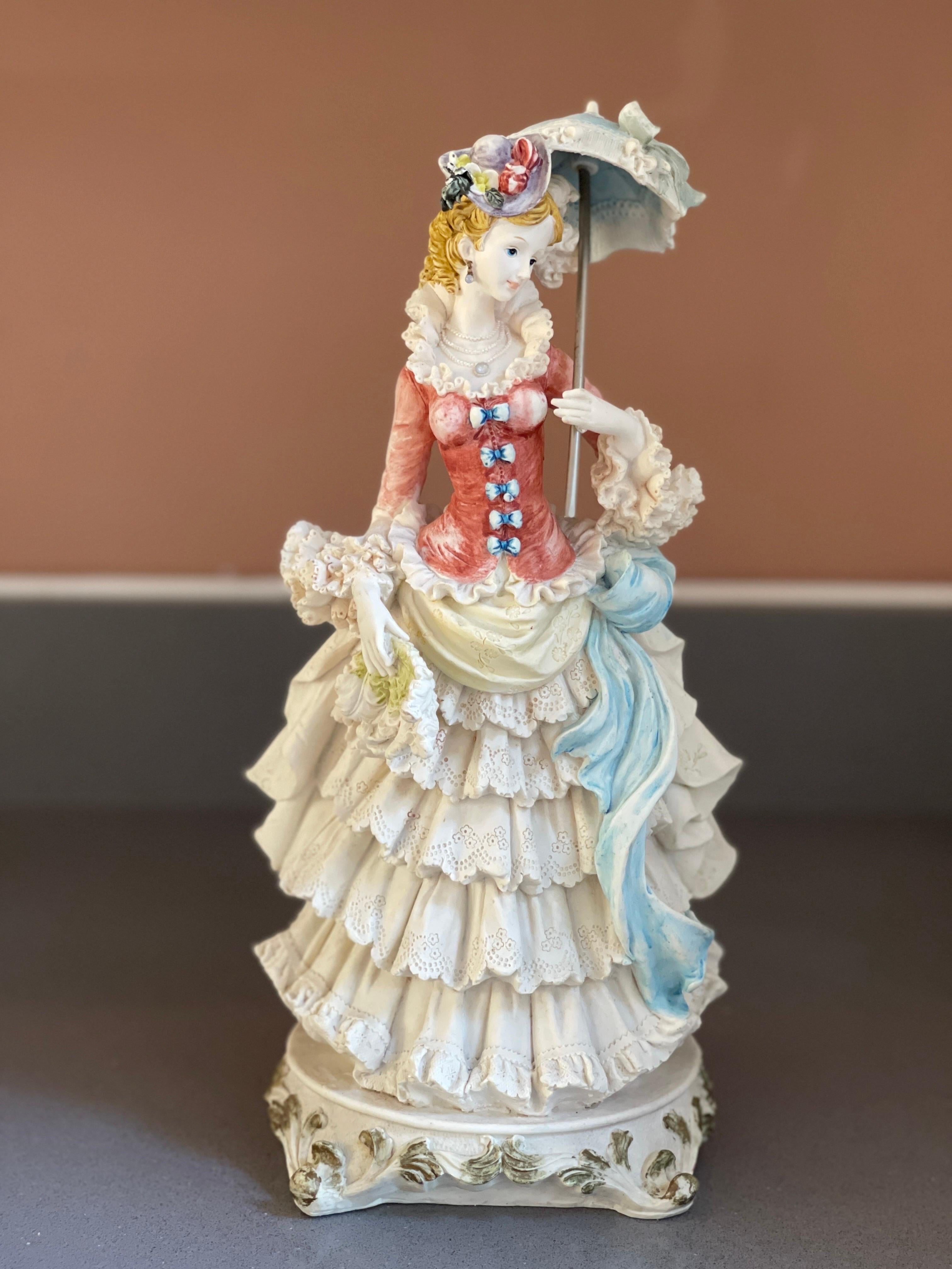 Hollywood Regency Antique Royal Doulton Figurine Sculpture, Beautiful Woman Office  or Home Décor For Sale
