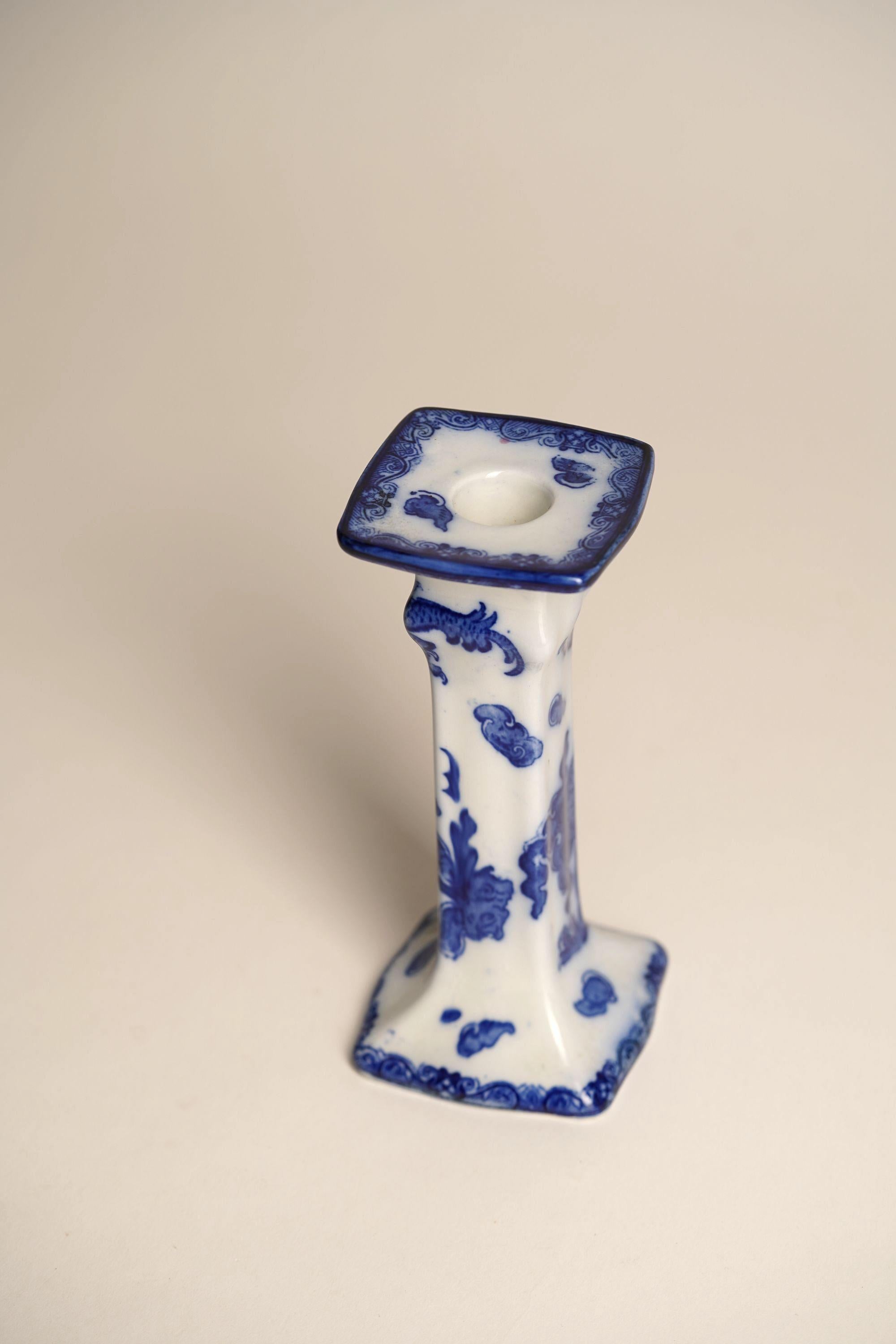 Antique Royal Doulton Hand-painted Porcelain Candle Stands In Good Condition For Sale In Worcester Park, GB