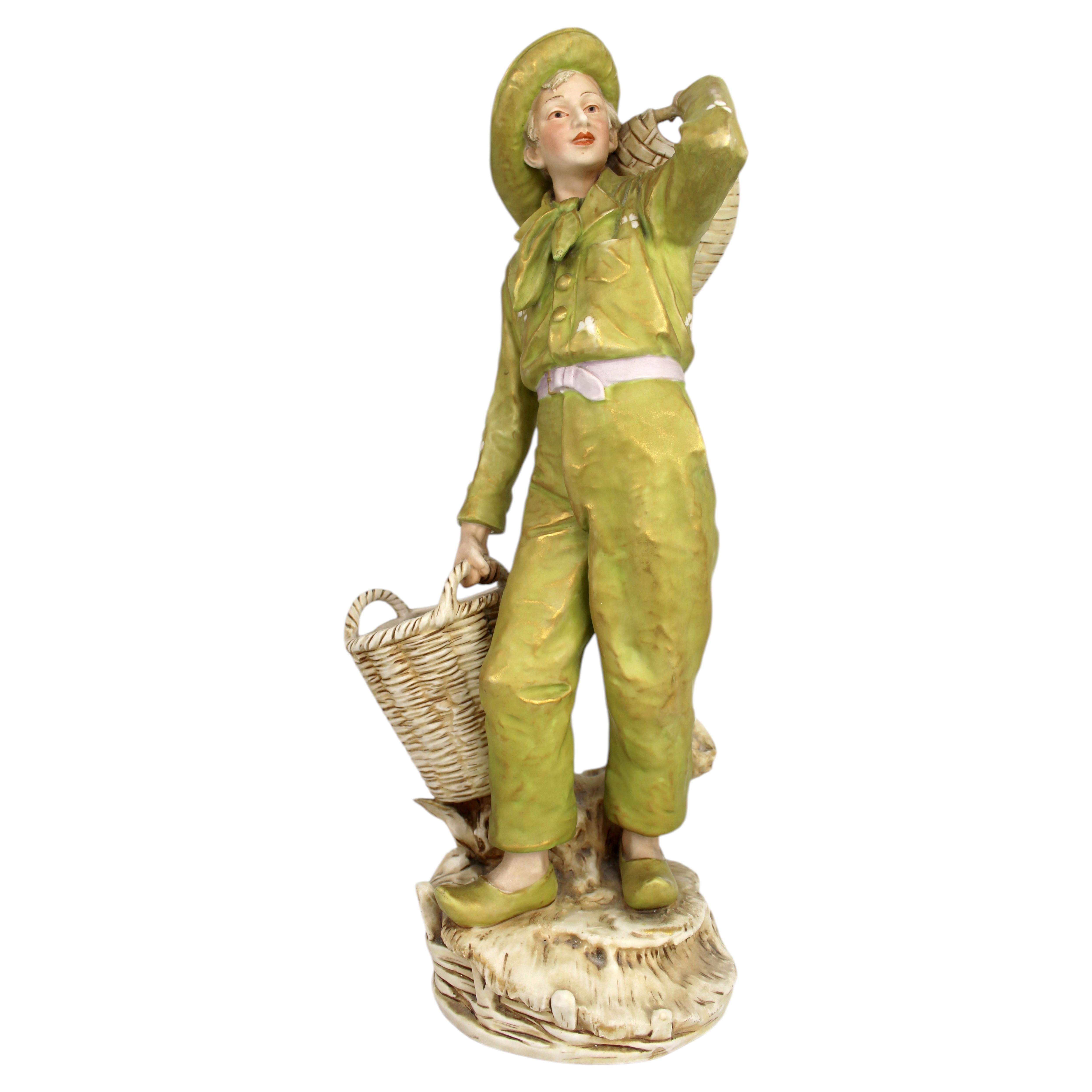 Antique Royal Dux Bohemia Figure Model 1009 circa 1910