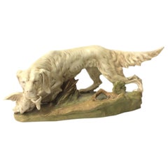 Antiquités - Royal Dux Figure de chien de chasse avec gibier