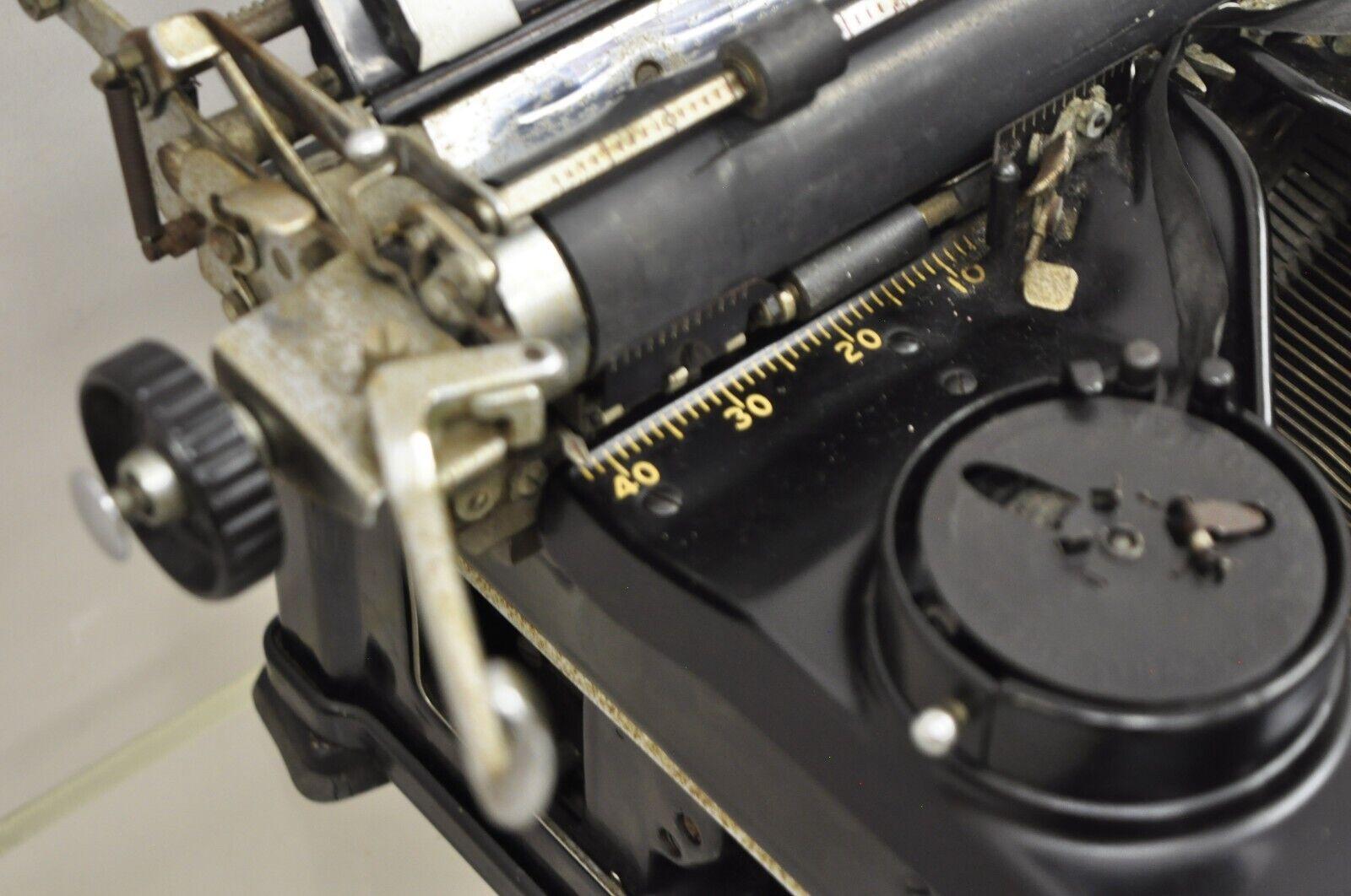 Antique Royal Model 10 Manual Typewriter 1930s Vintage Beveled Glass 2