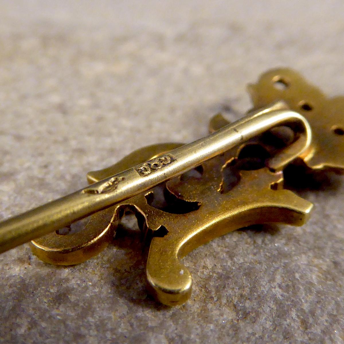 Antike königliche Präsentationsnadel aus 14 Karat Gelbgold 2