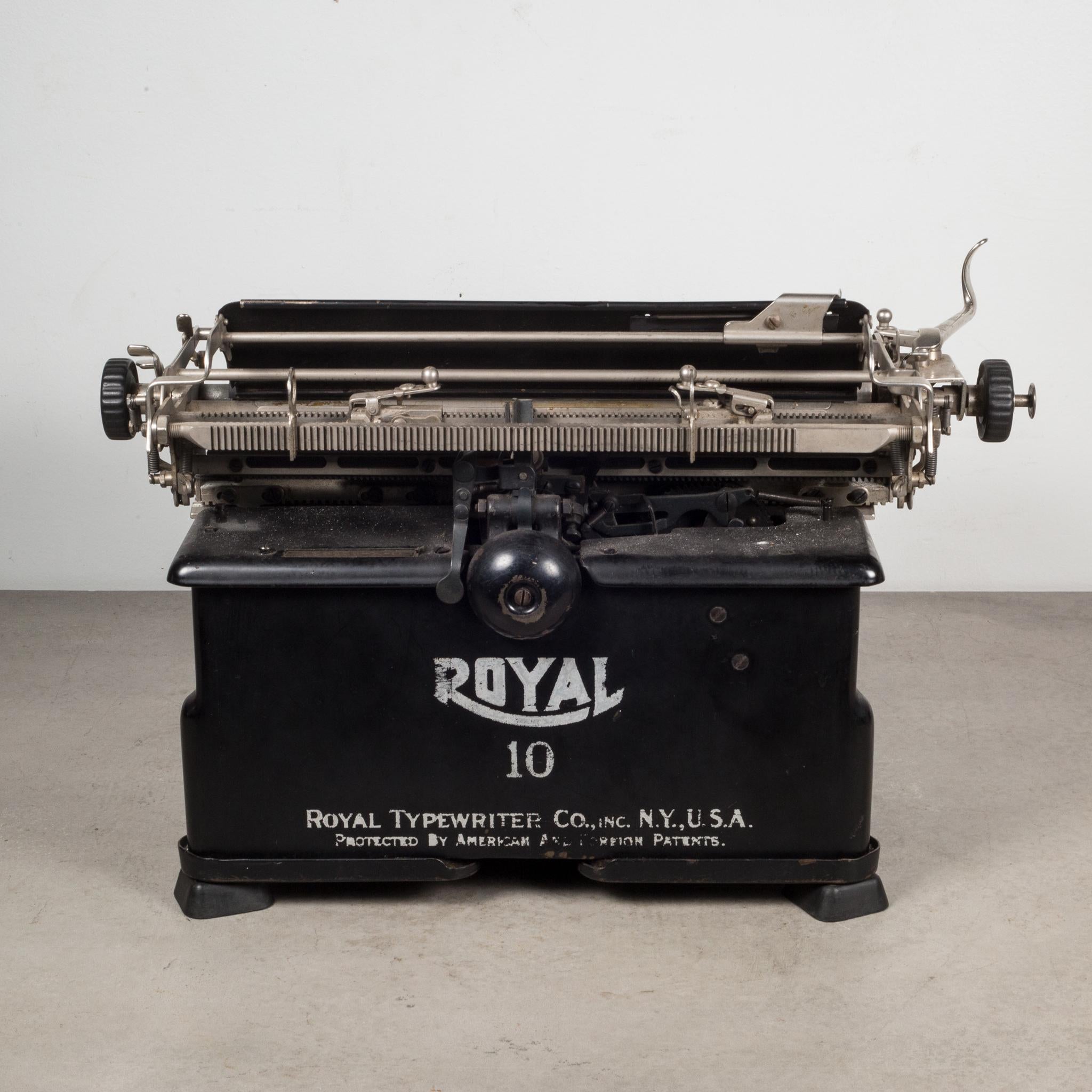 old royal typewriter