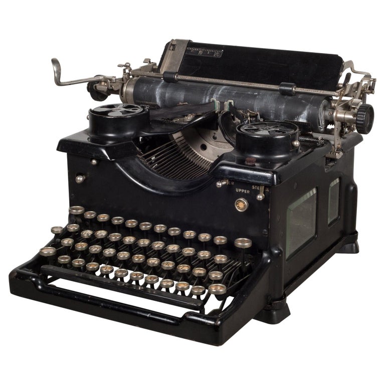 Antique Royal Standard Typewriter, circa 1921